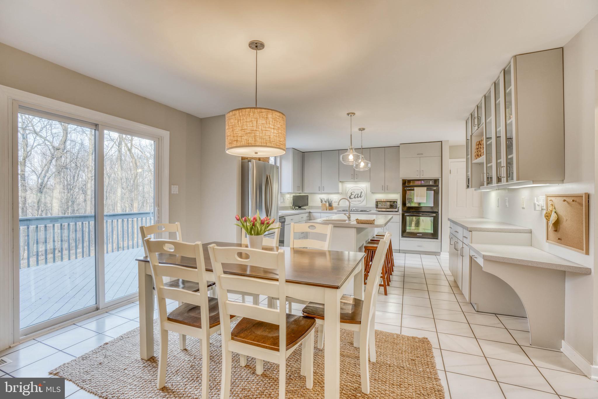 BROADRIDGE - Residential