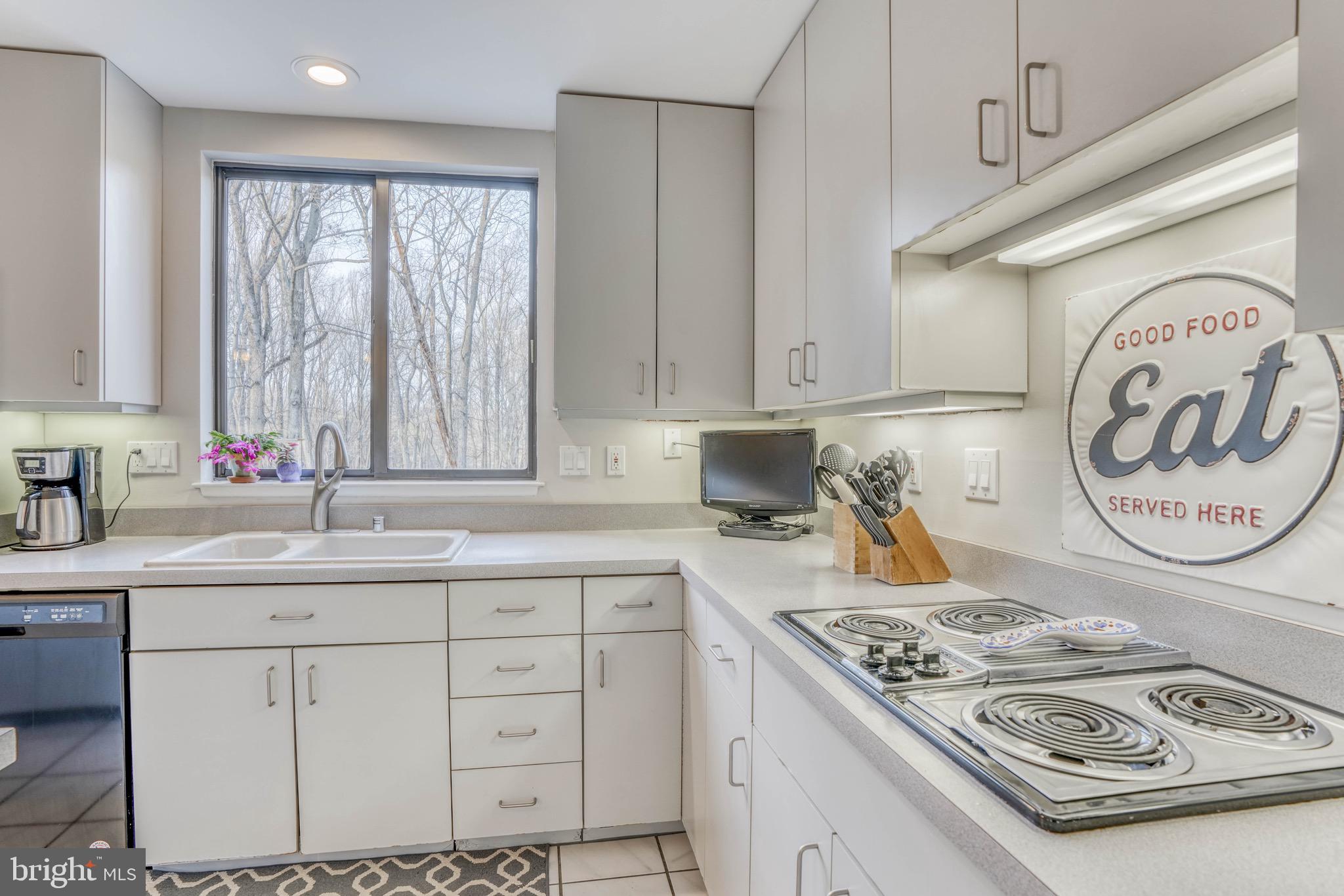 BROADRIDGE - Residential