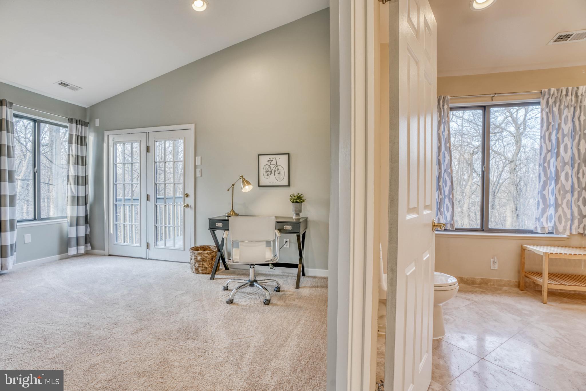 BROADRIDGE - Residential