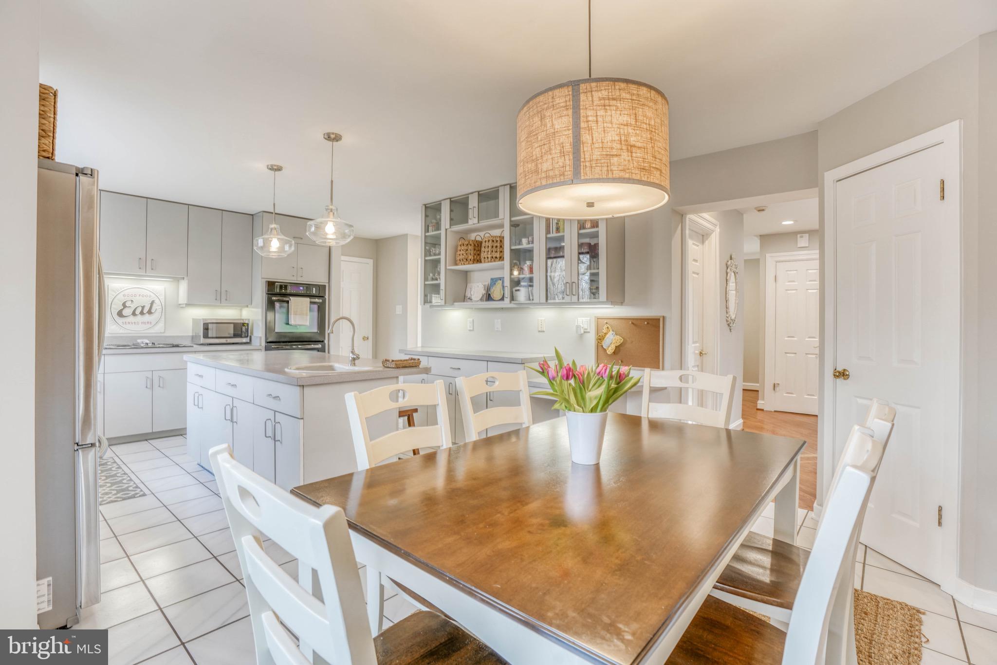 BROADRIDGE - Residential