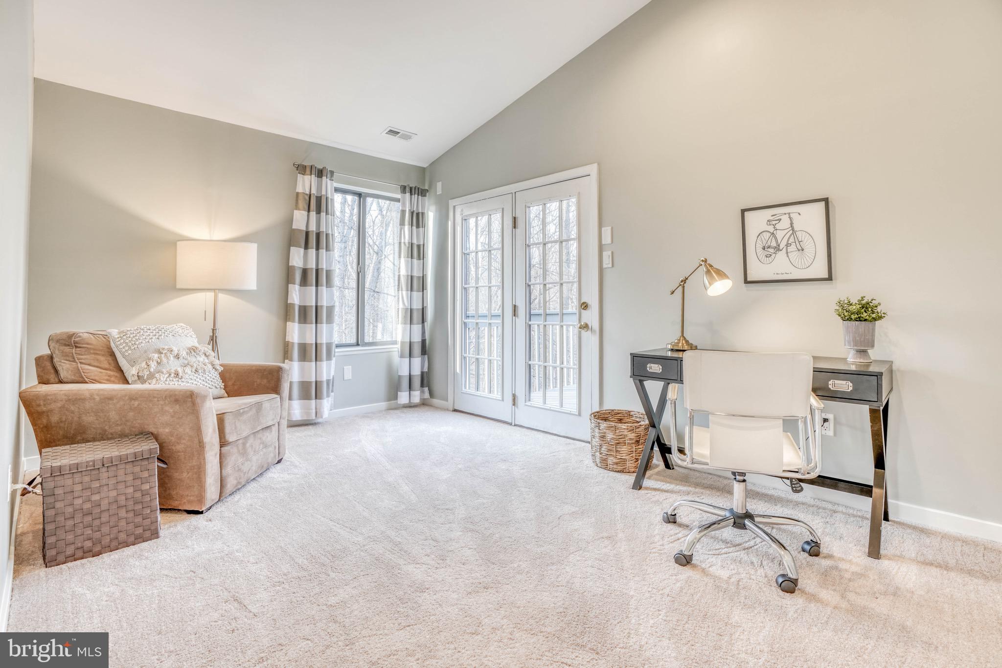 BROADRIDGE - Residential