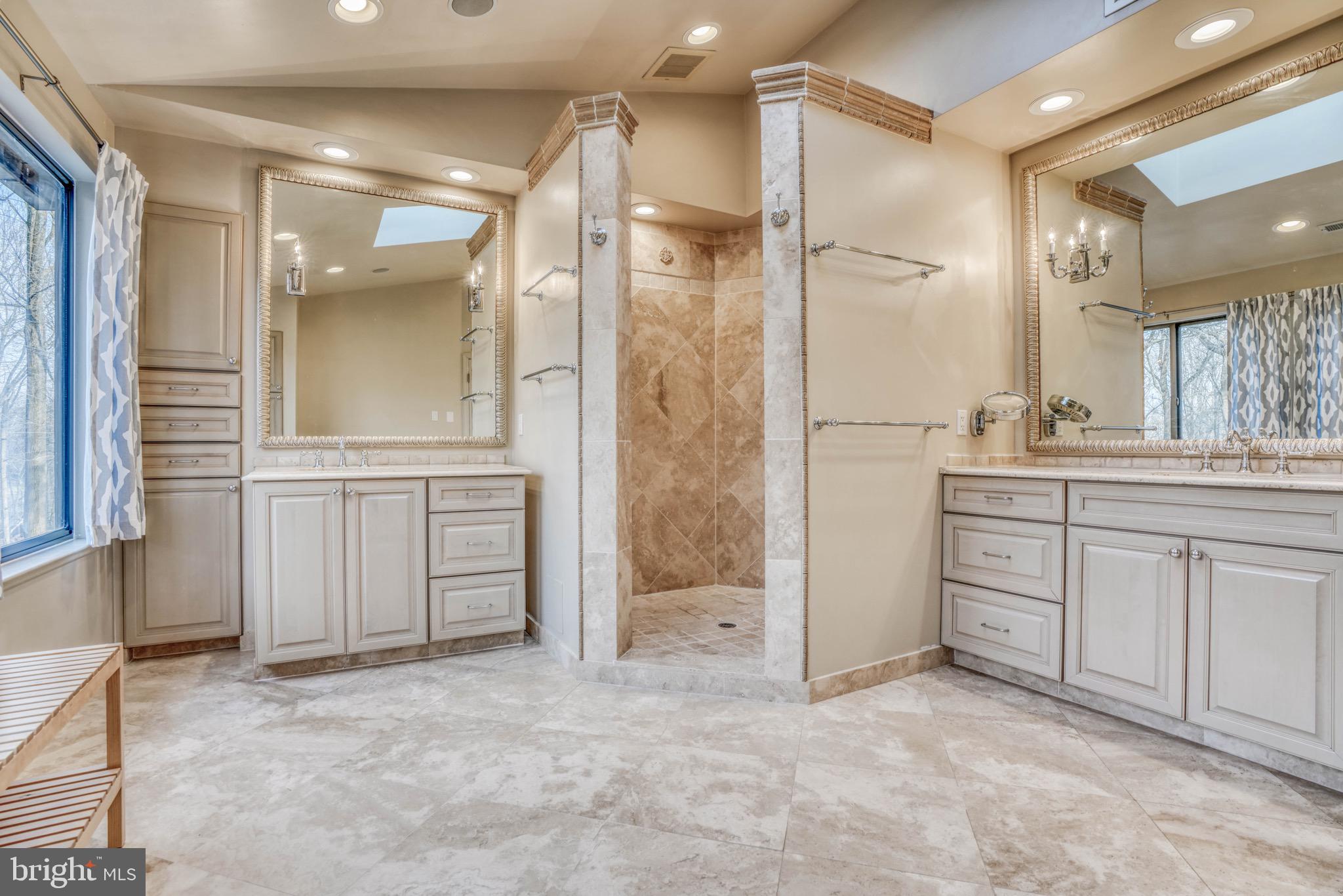 BROADRIDGE - Residential