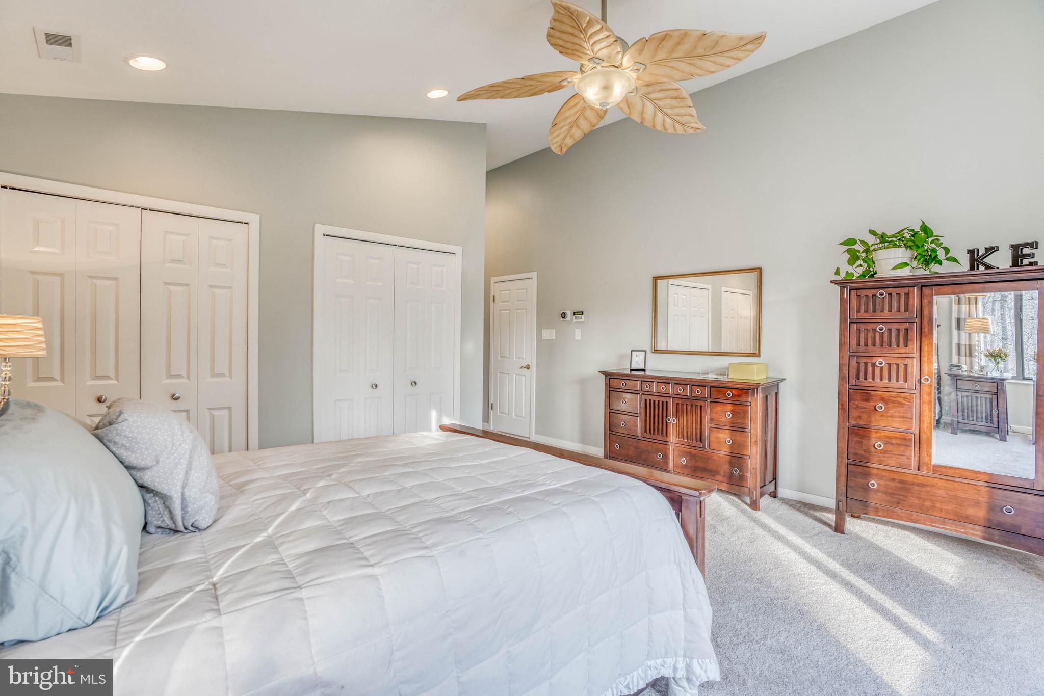 BROADRIDGE - Residential