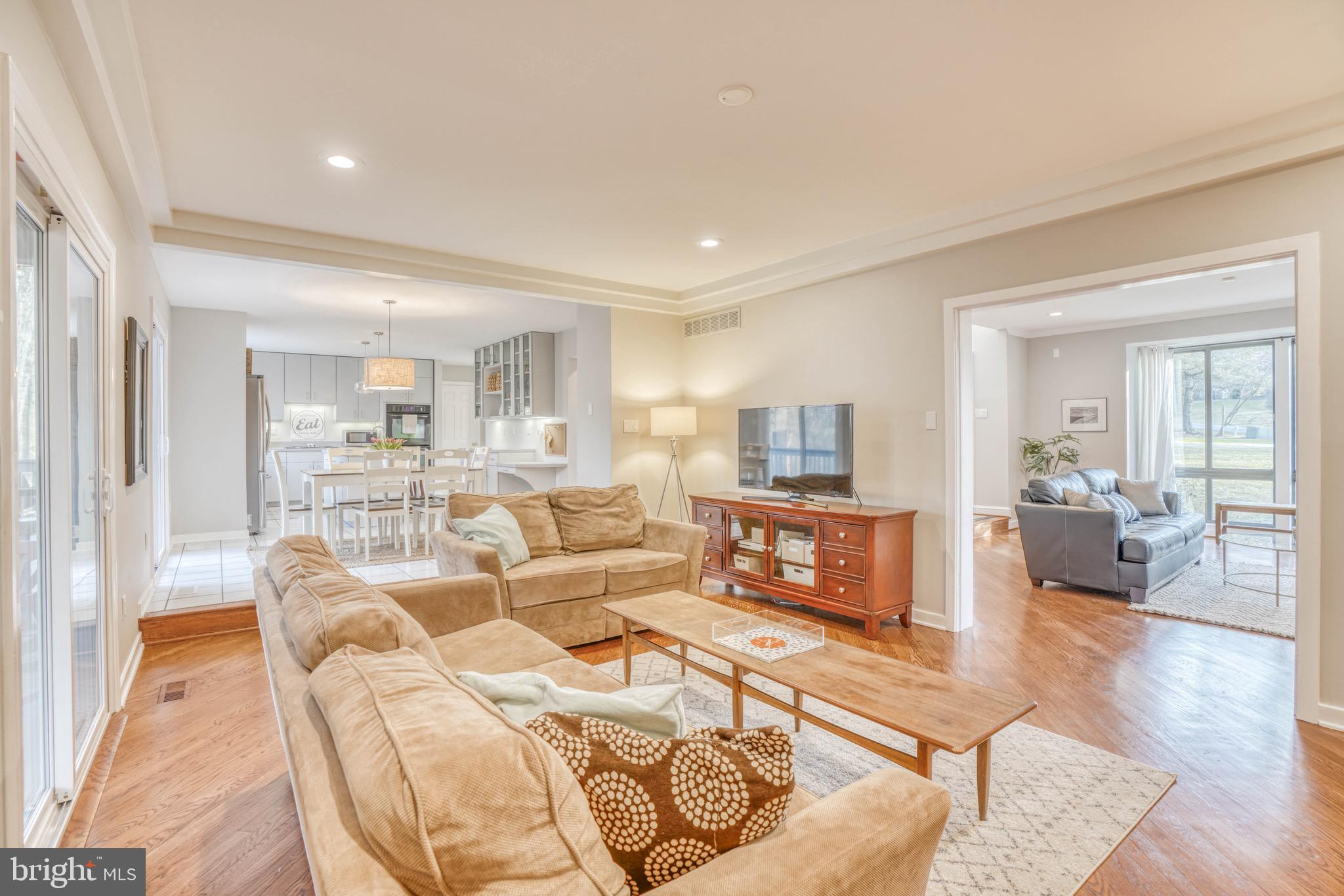 BROADRIDGE - Residential