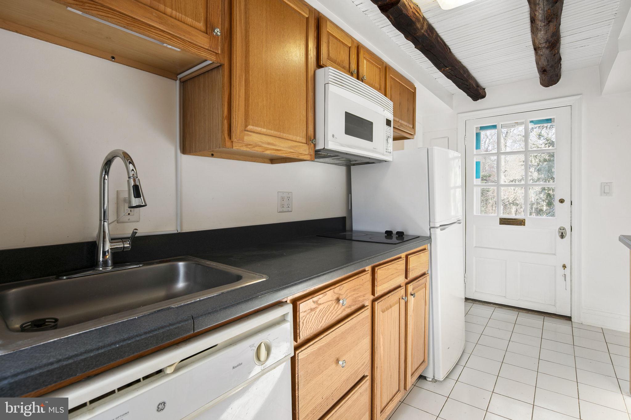 CLIFTON - Residential