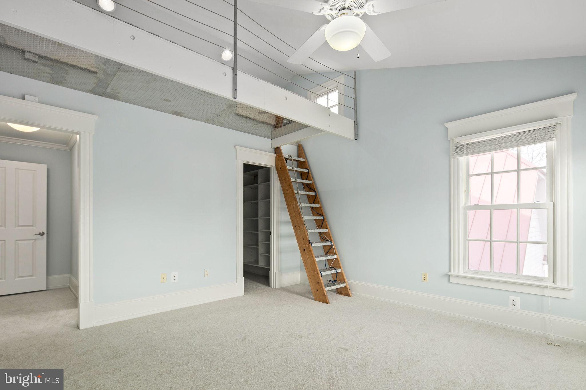 CLIFTON - Residential