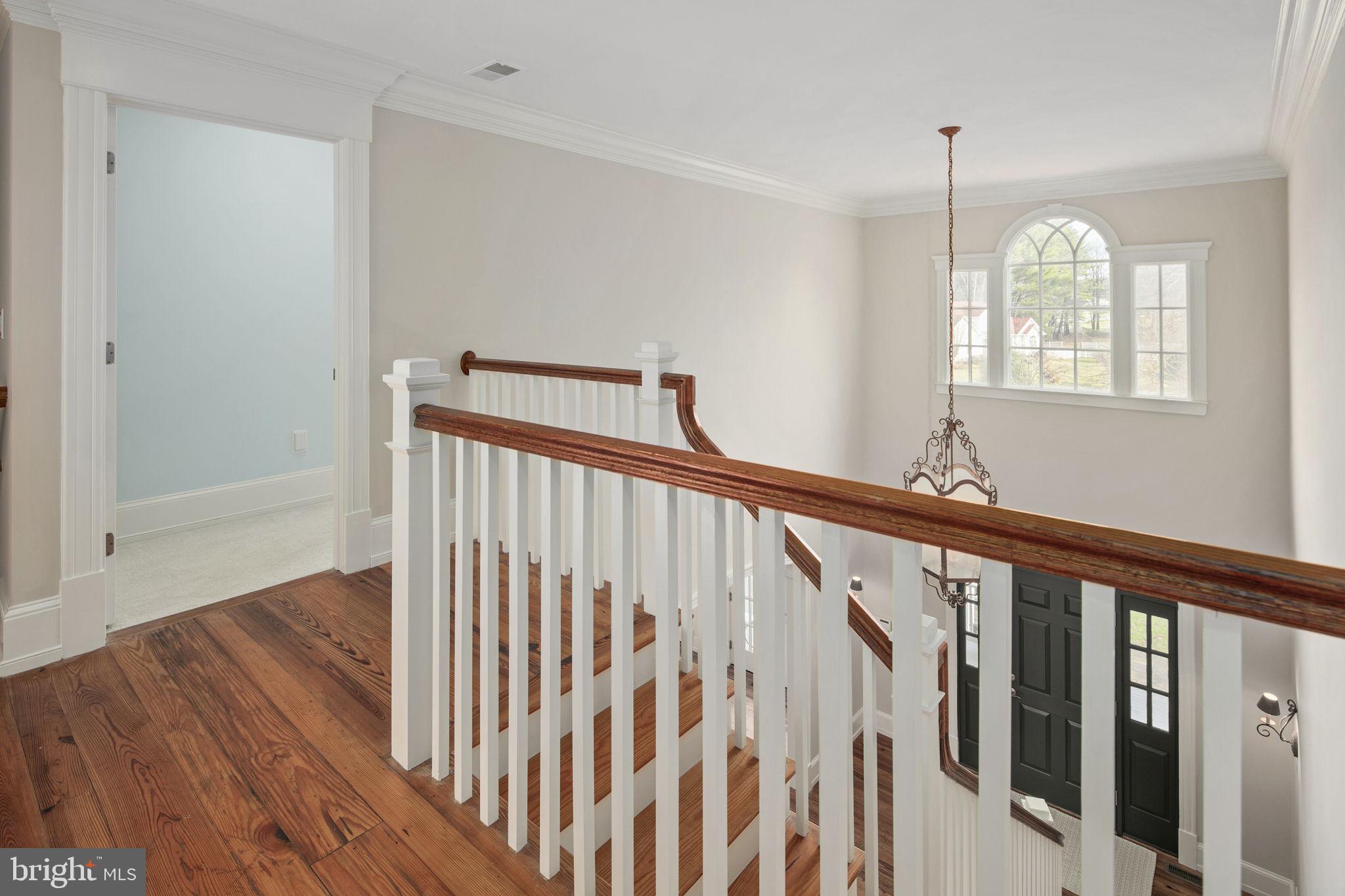 CLIFTON - Residential