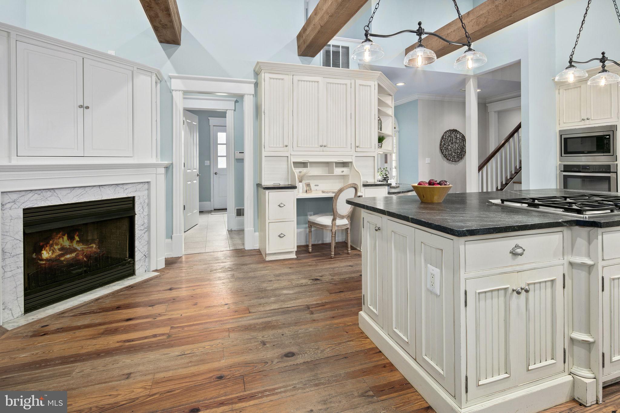 CLIFTON - Residential