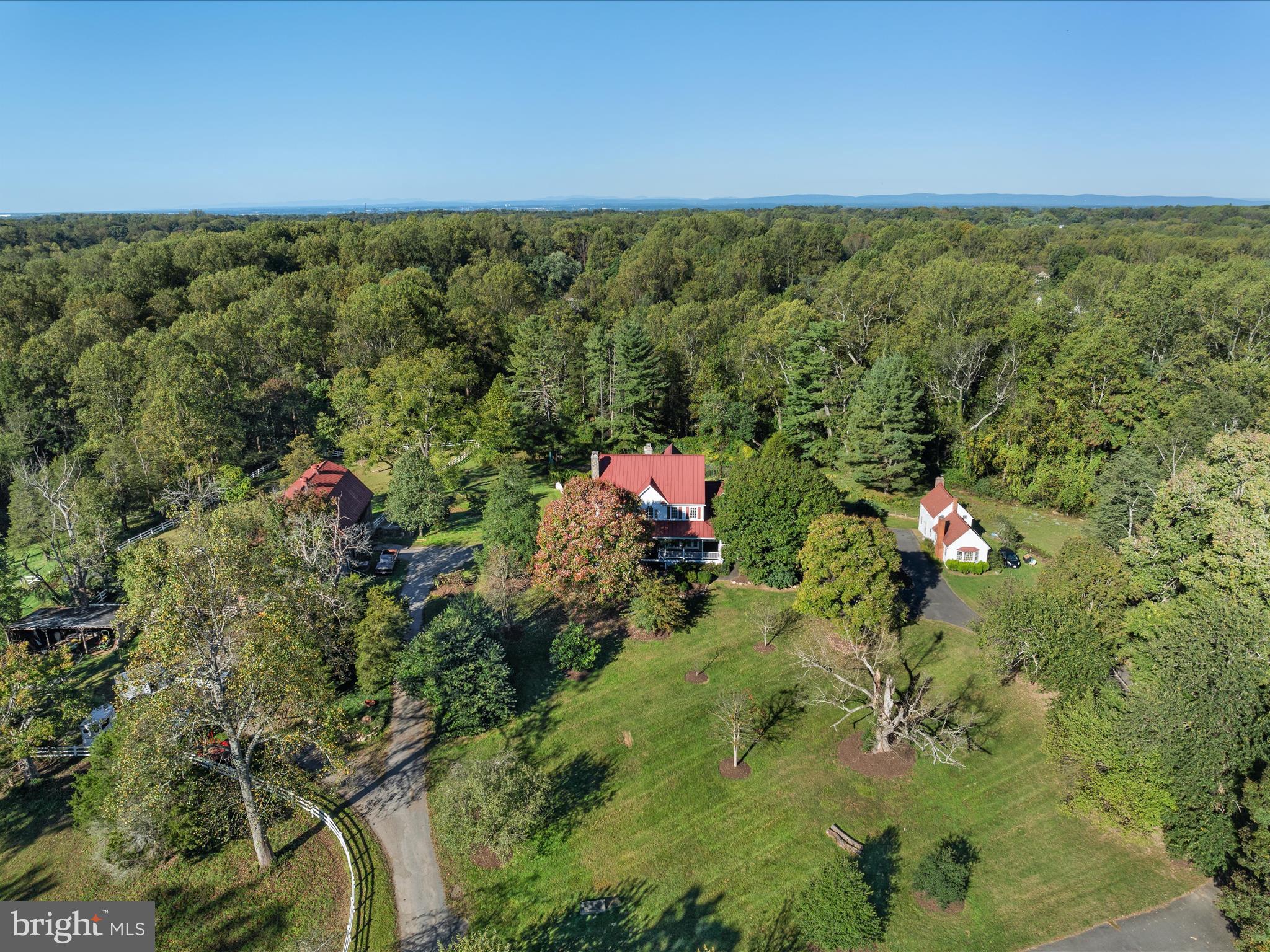 CLIFTON - Residential