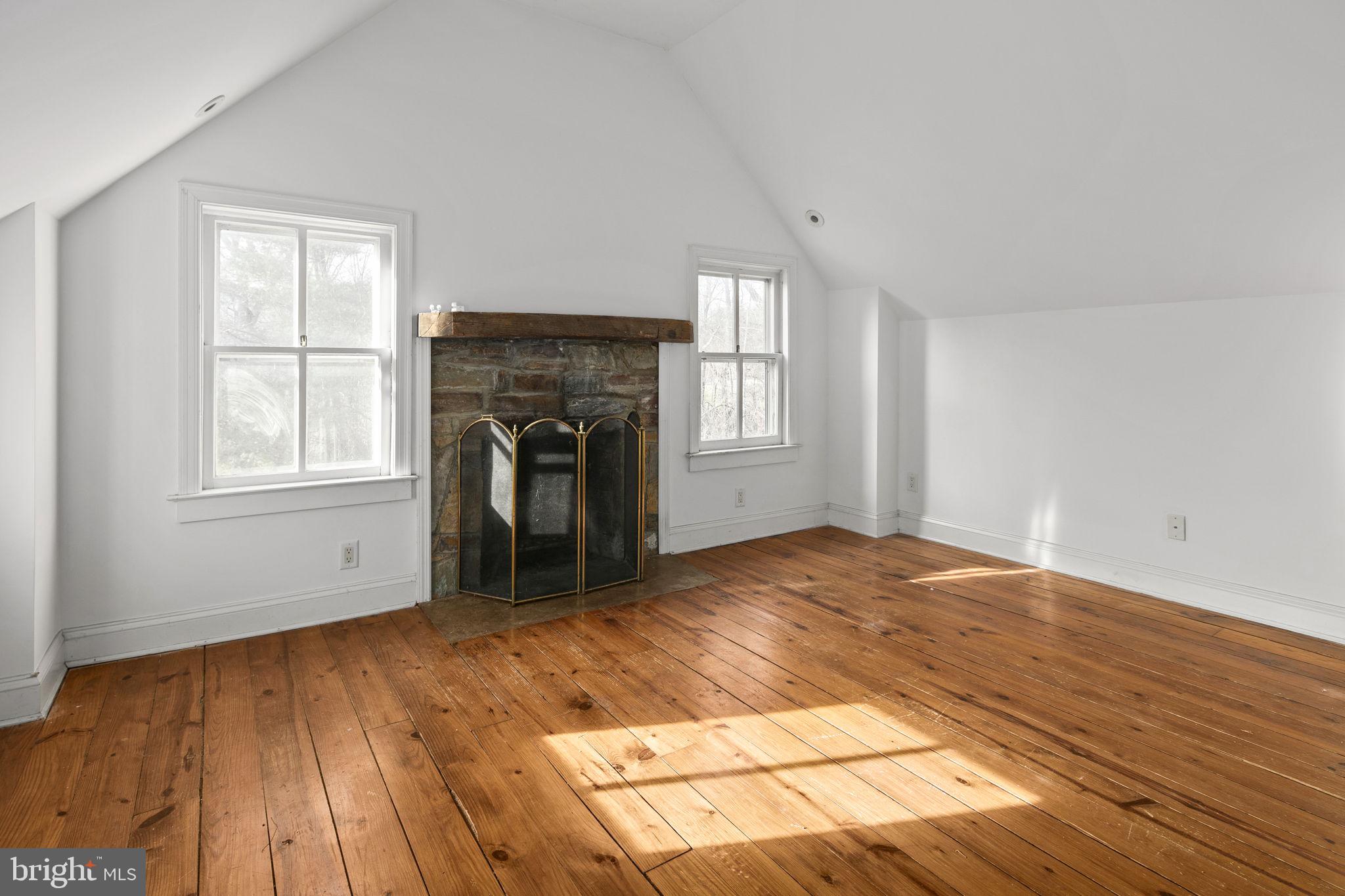 CLIFTON - Residential