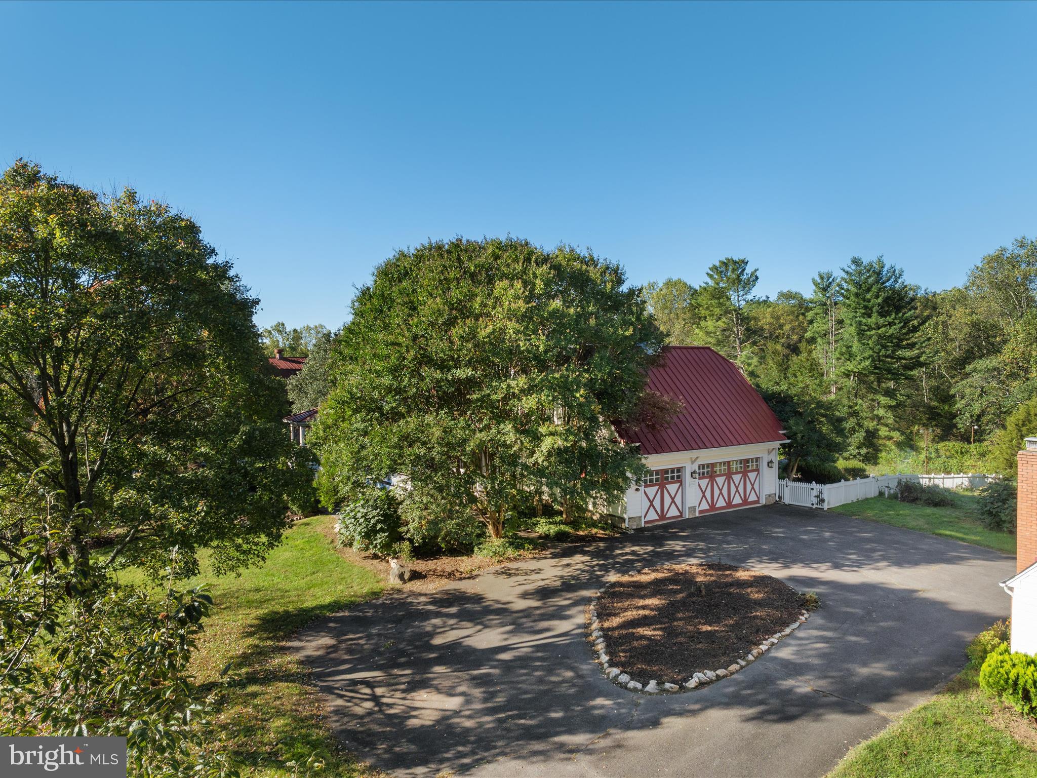 CLIFTON - Residential