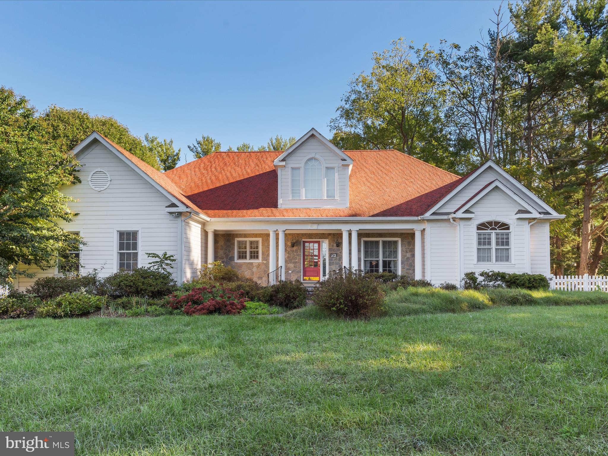 CLIFTON - Residential