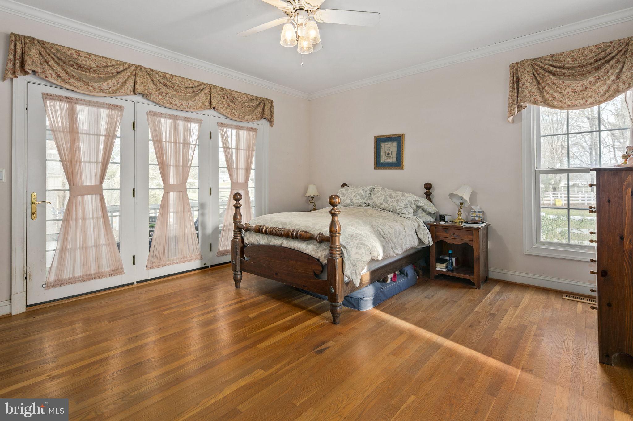 CLIFTON - Residential