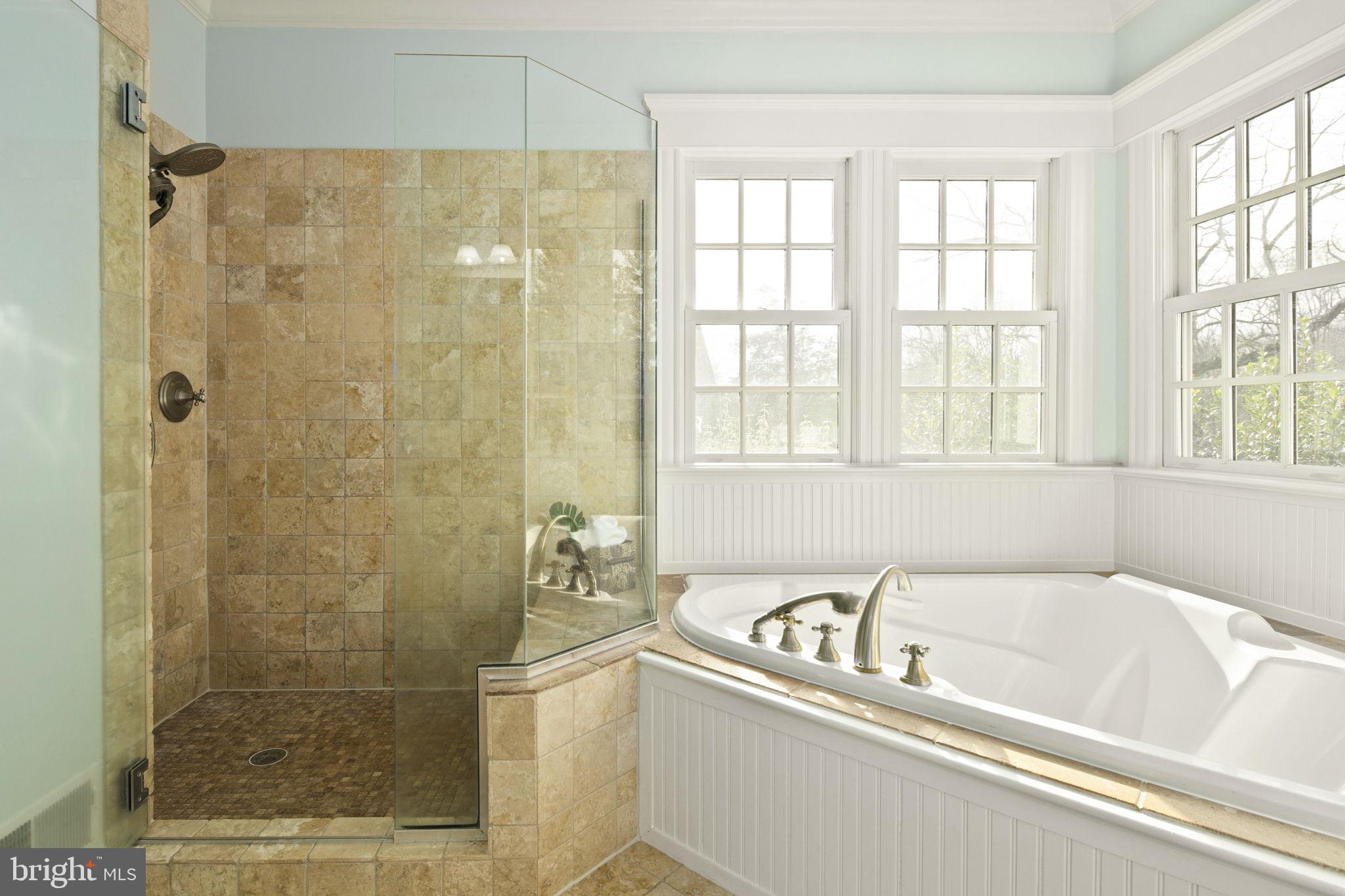 CLIFTON - Residential