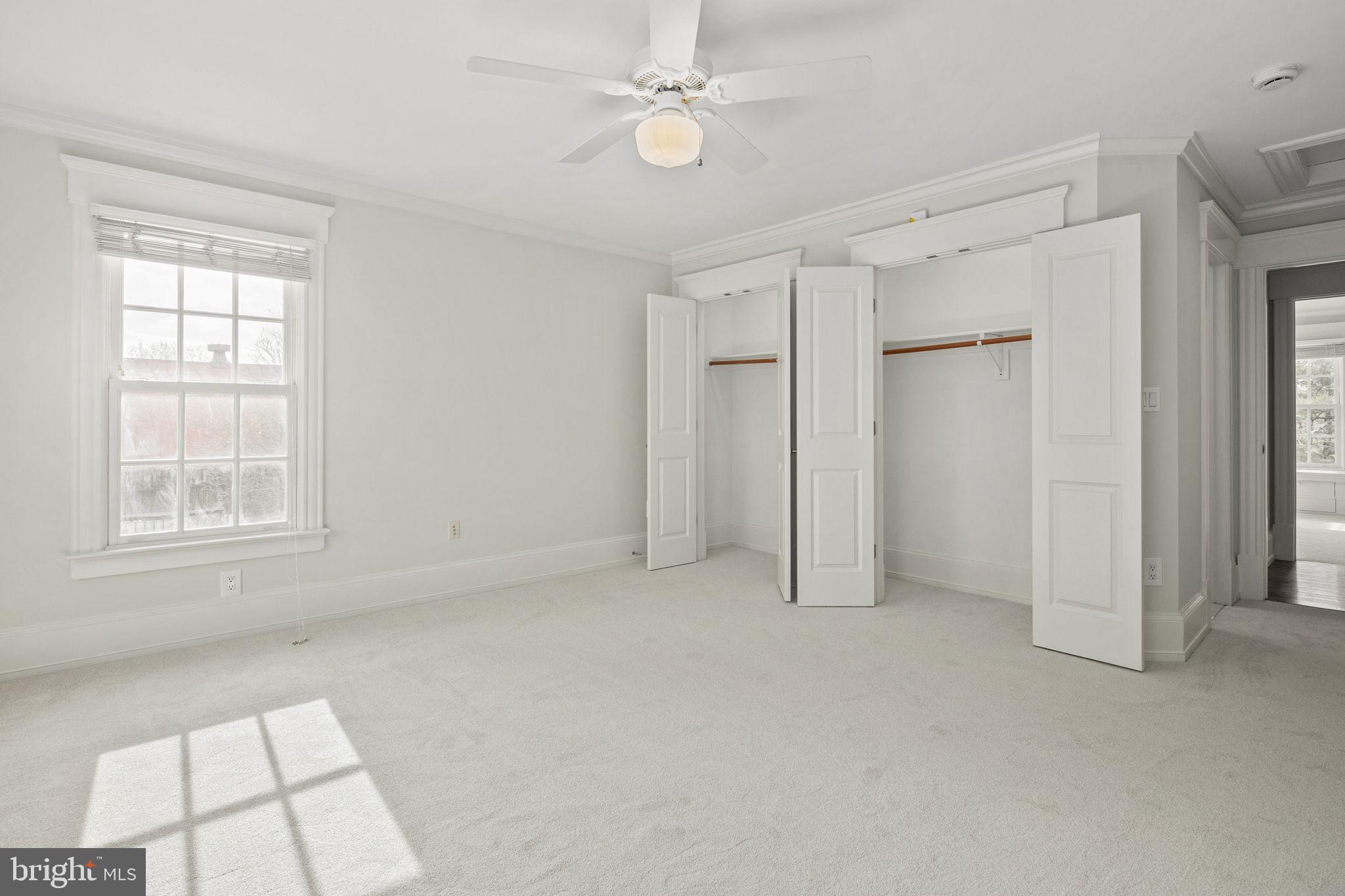 CLIFTON - Residential