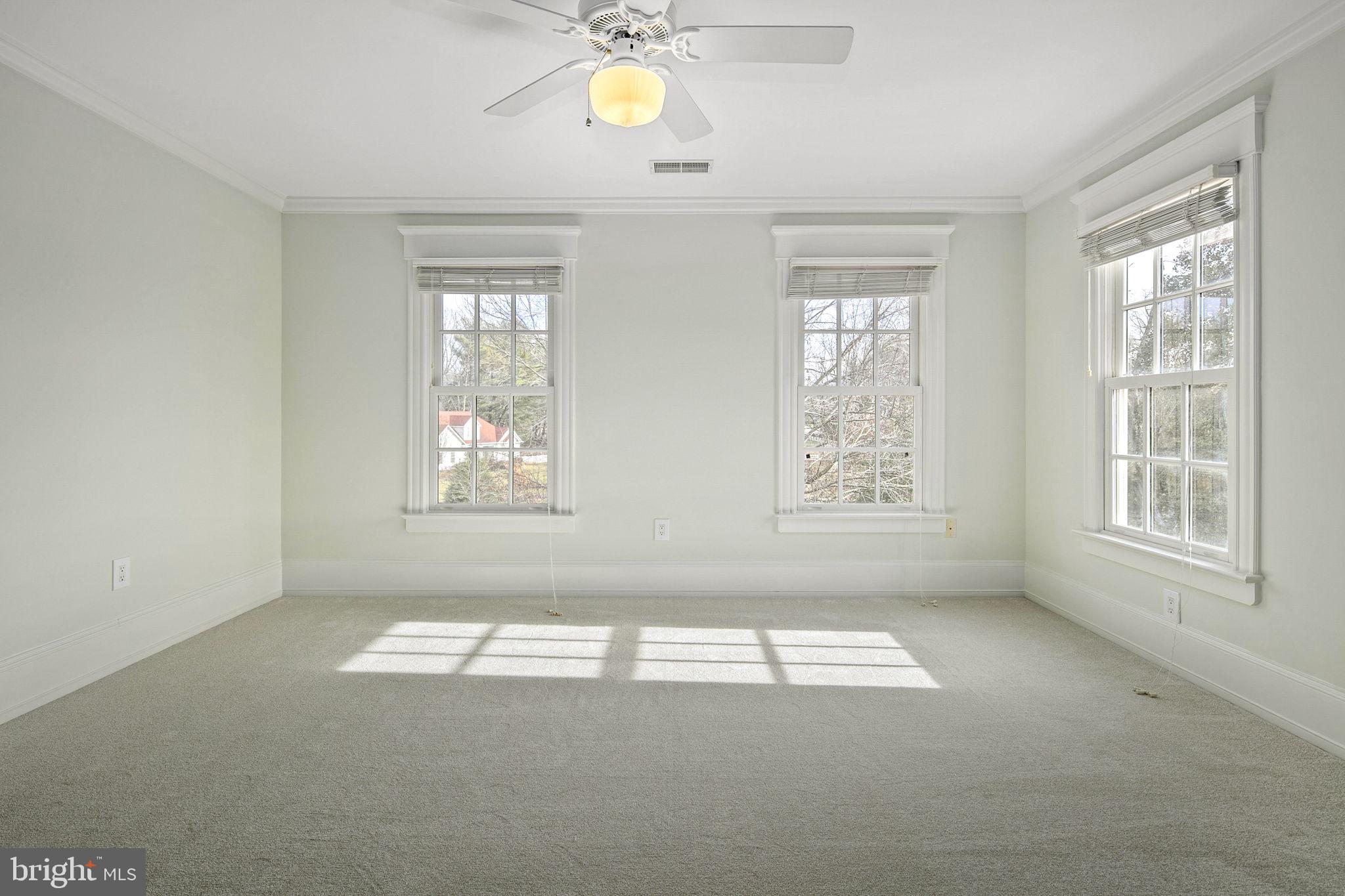 CLIFTON - Residential