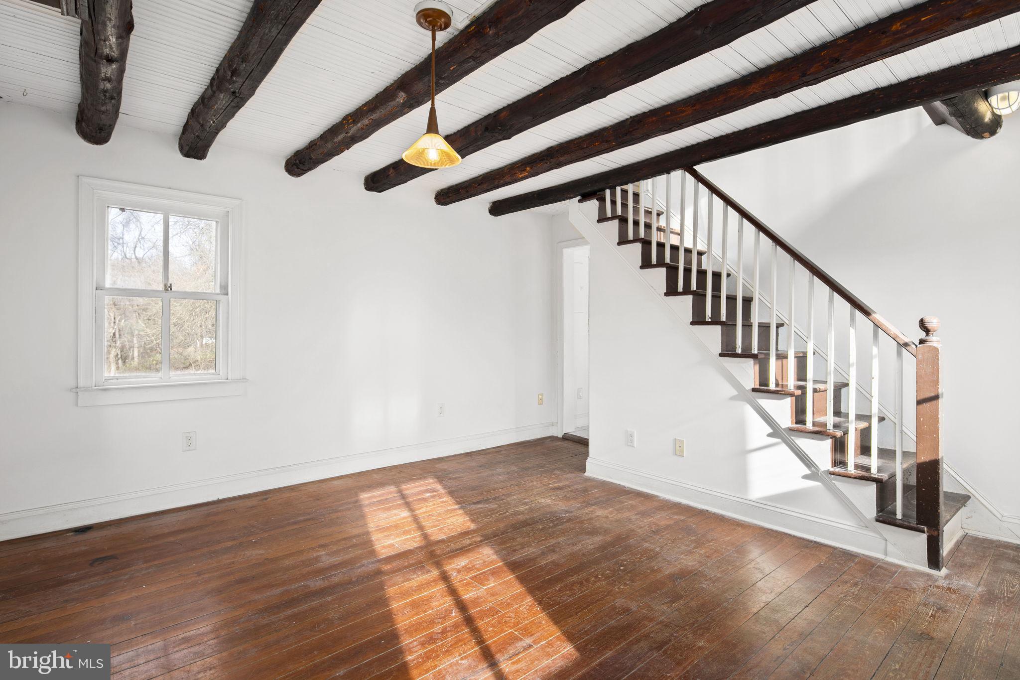 CLIFTON - Residential