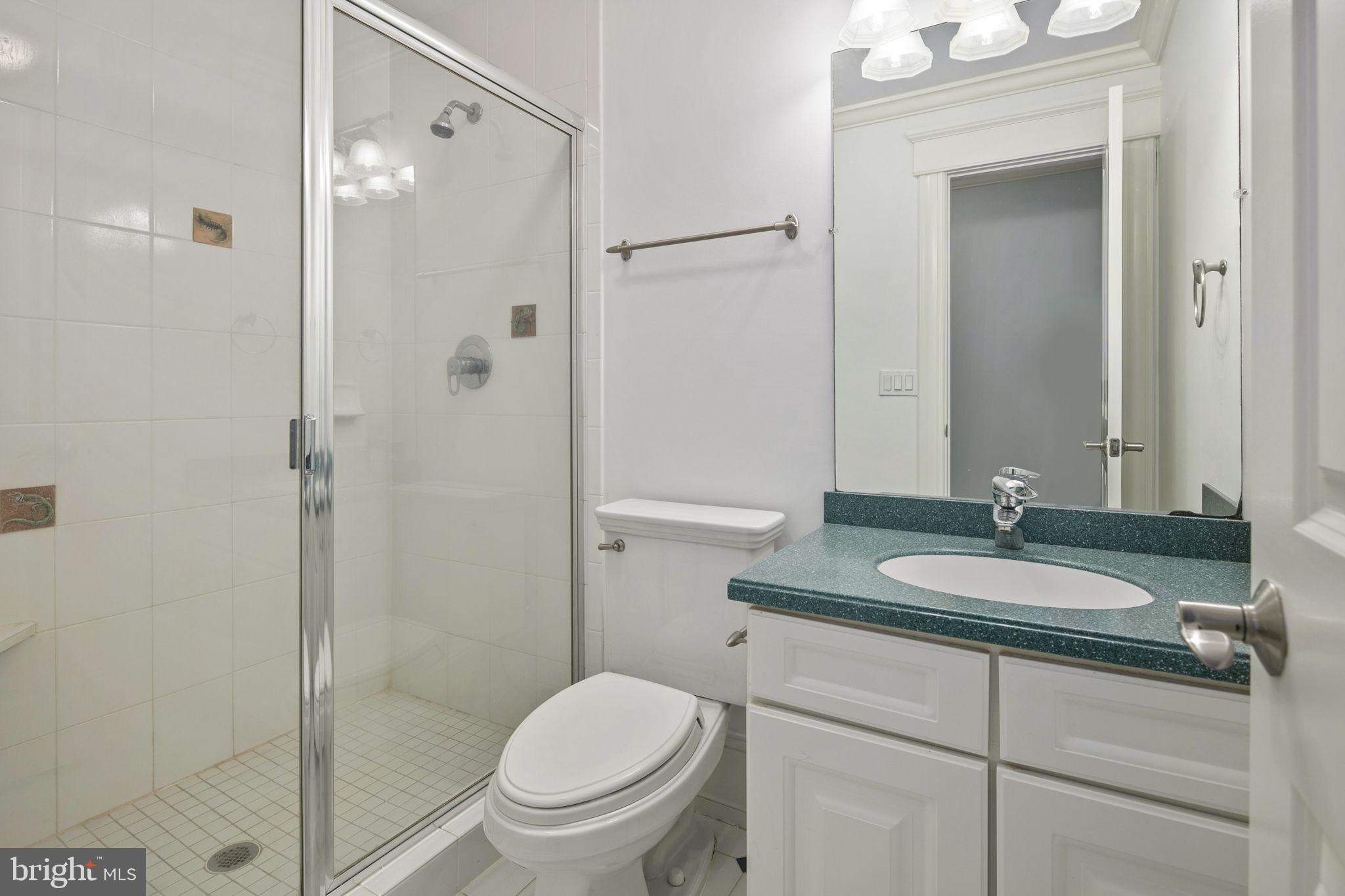 CLIFTON - Residential