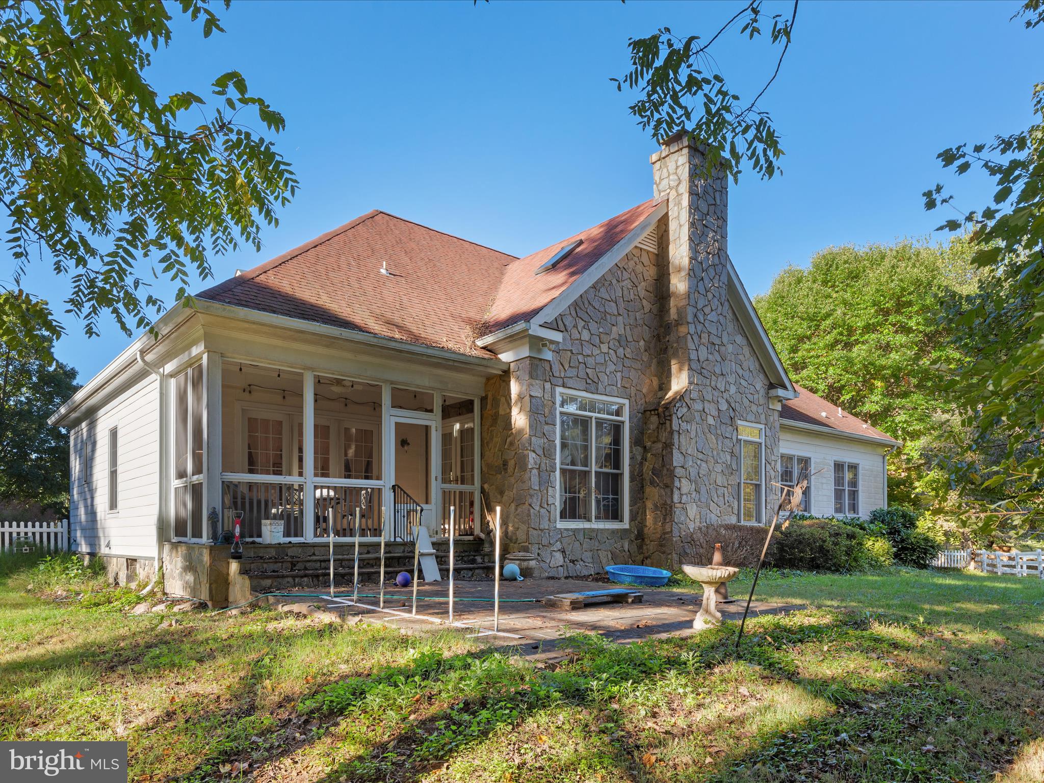 CLIFTON - Residential