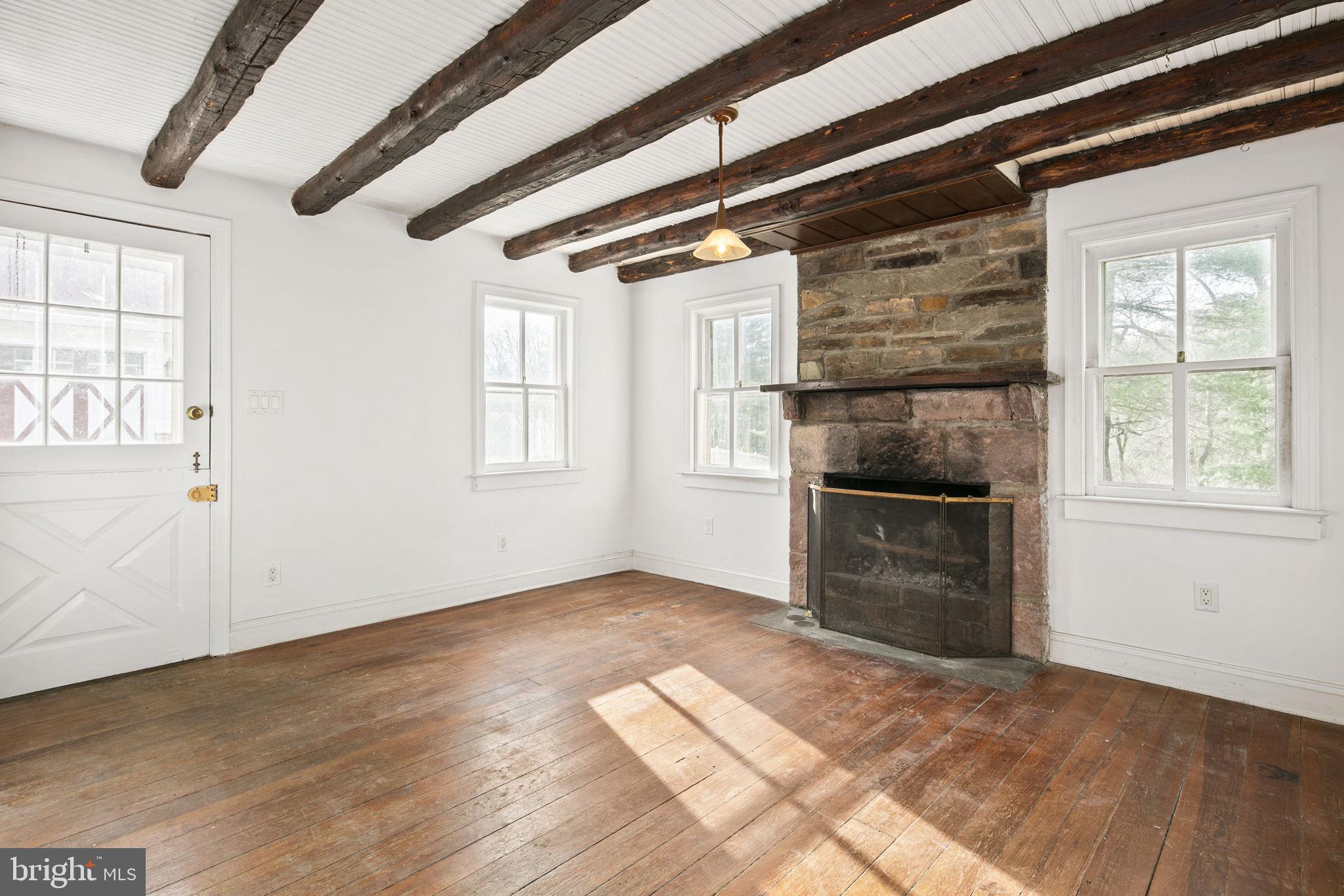 CLIFTON - Residential