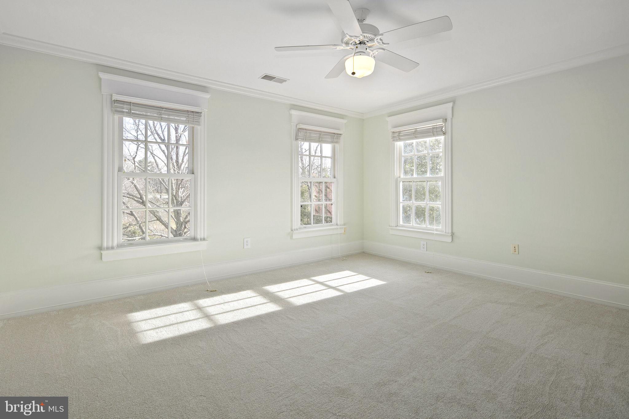 CLIFTON - Residential