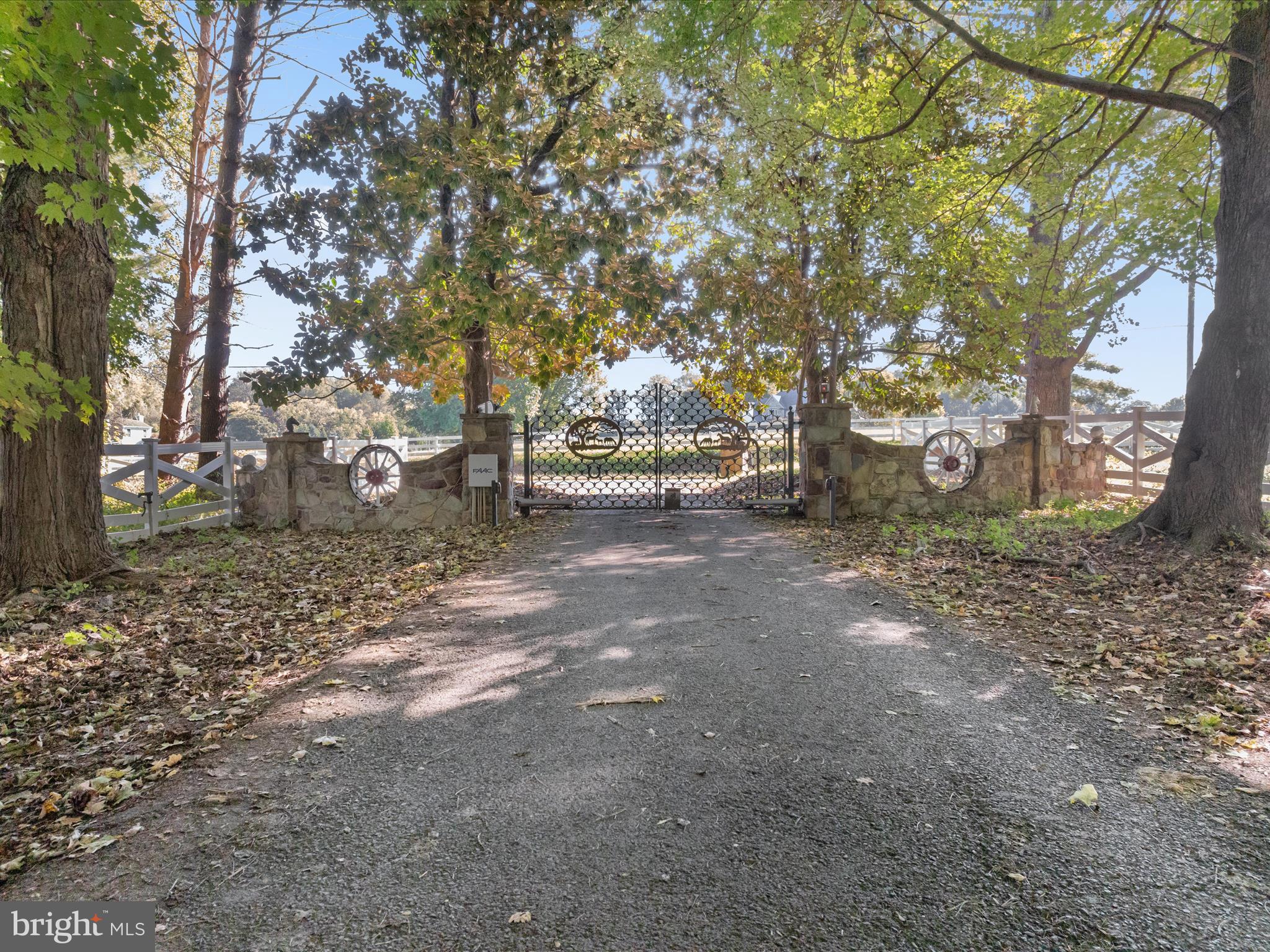 CLIFTON - Residential