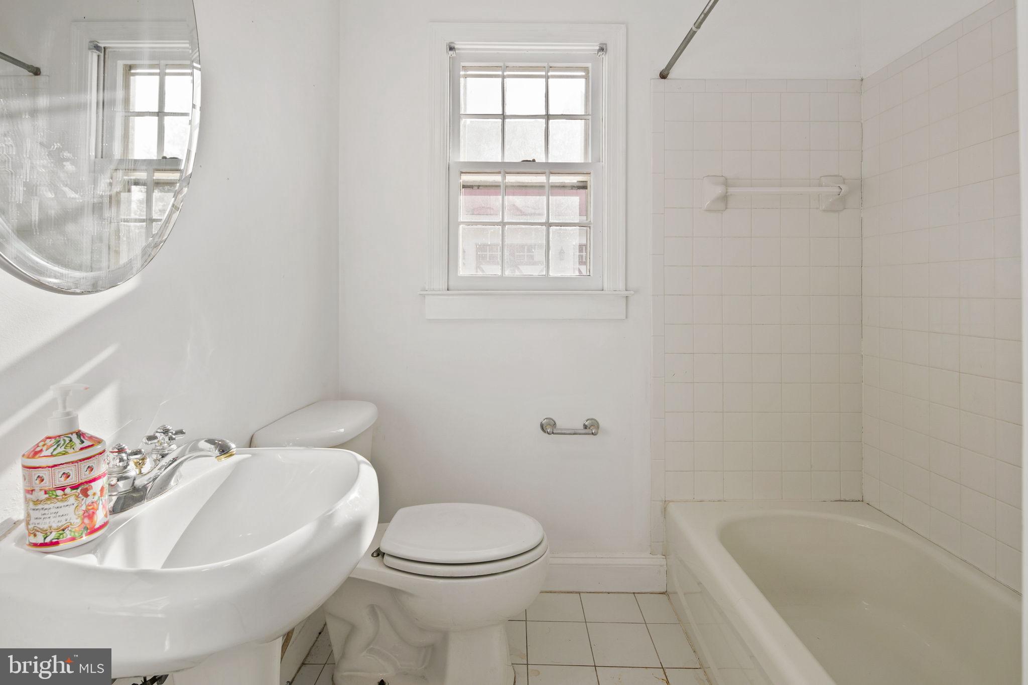 CLIFTON - Residential