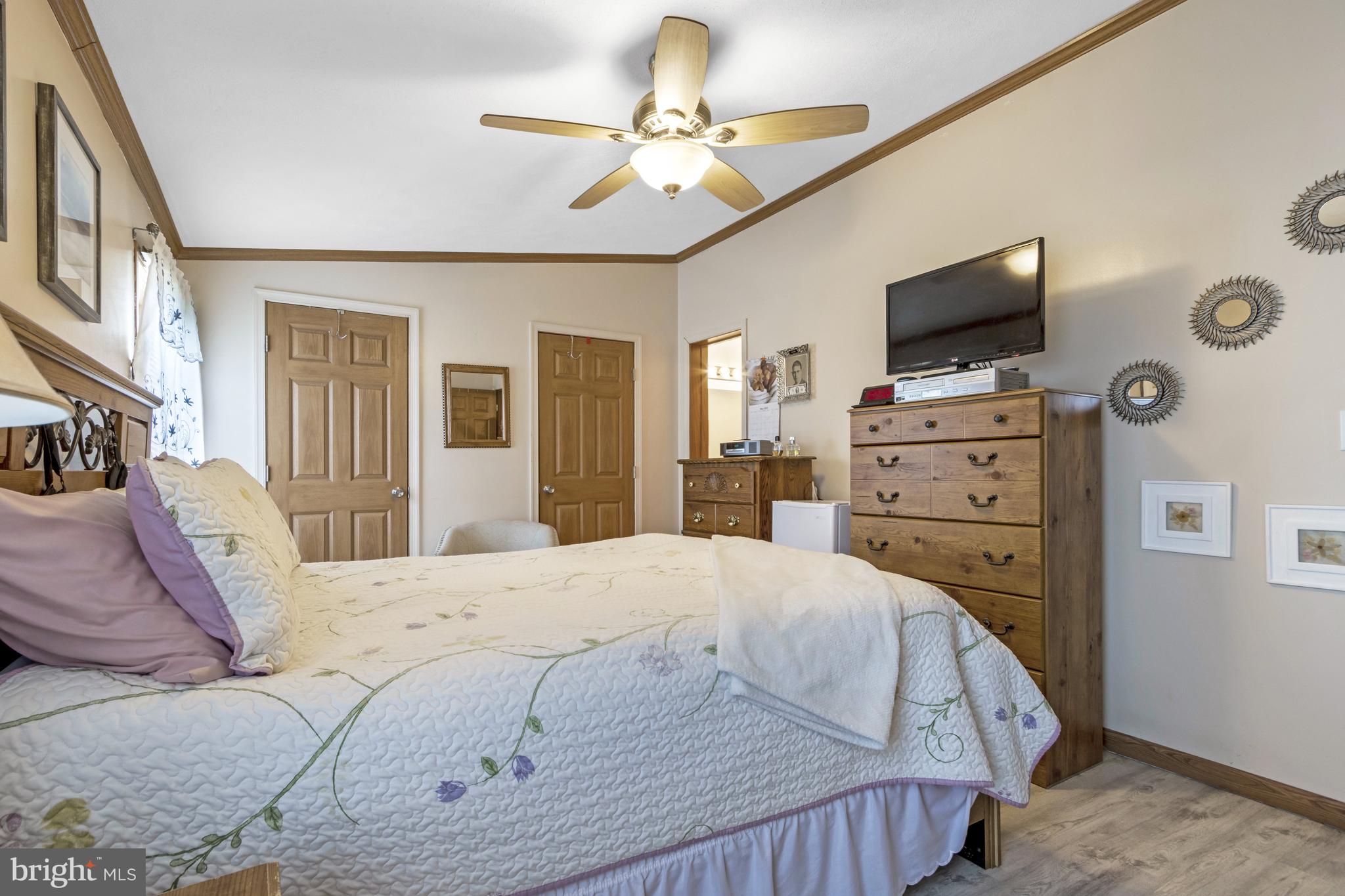 POTNETS DOCKSIDE - Residential