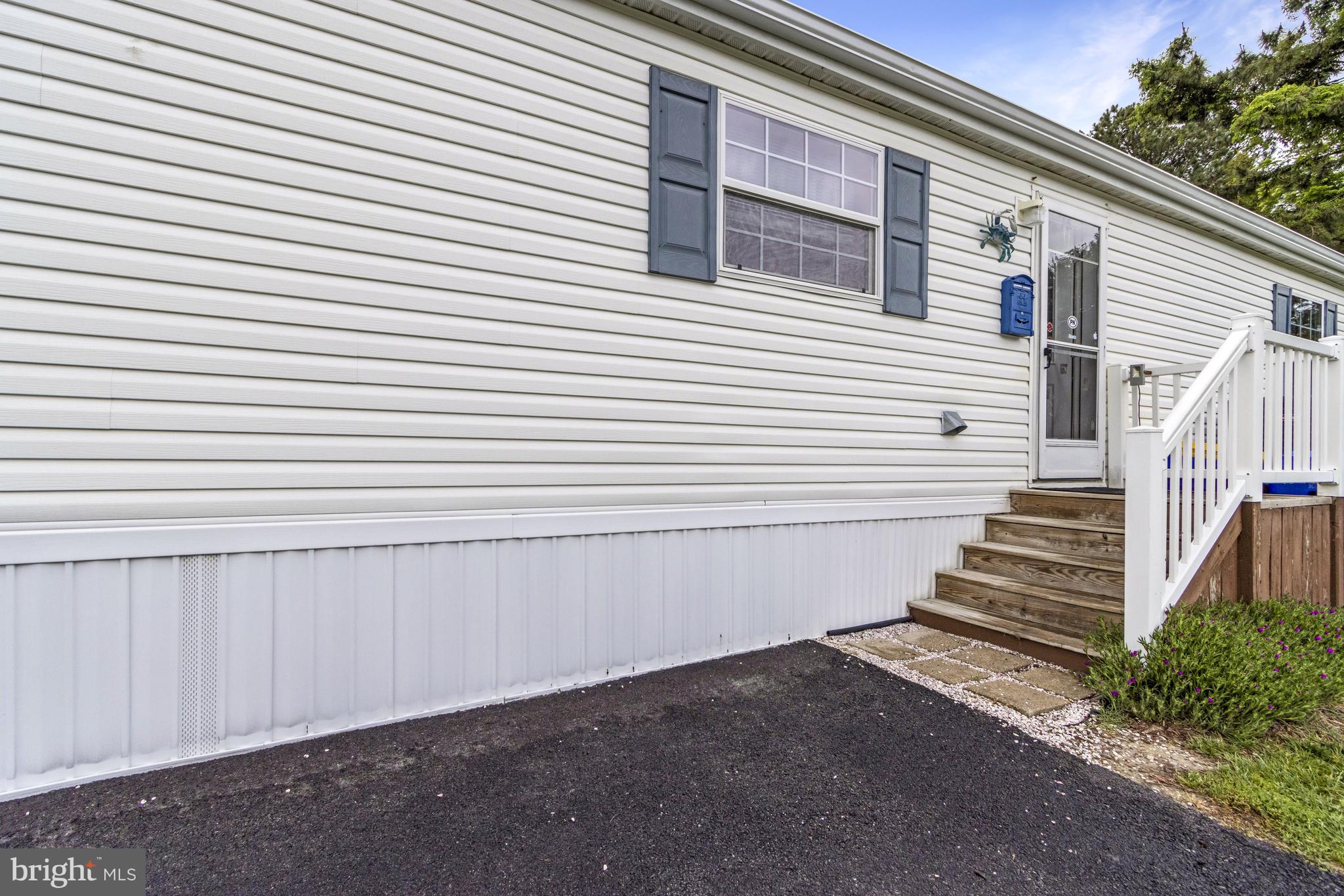 POTNETS DOCKSIDE - Residential