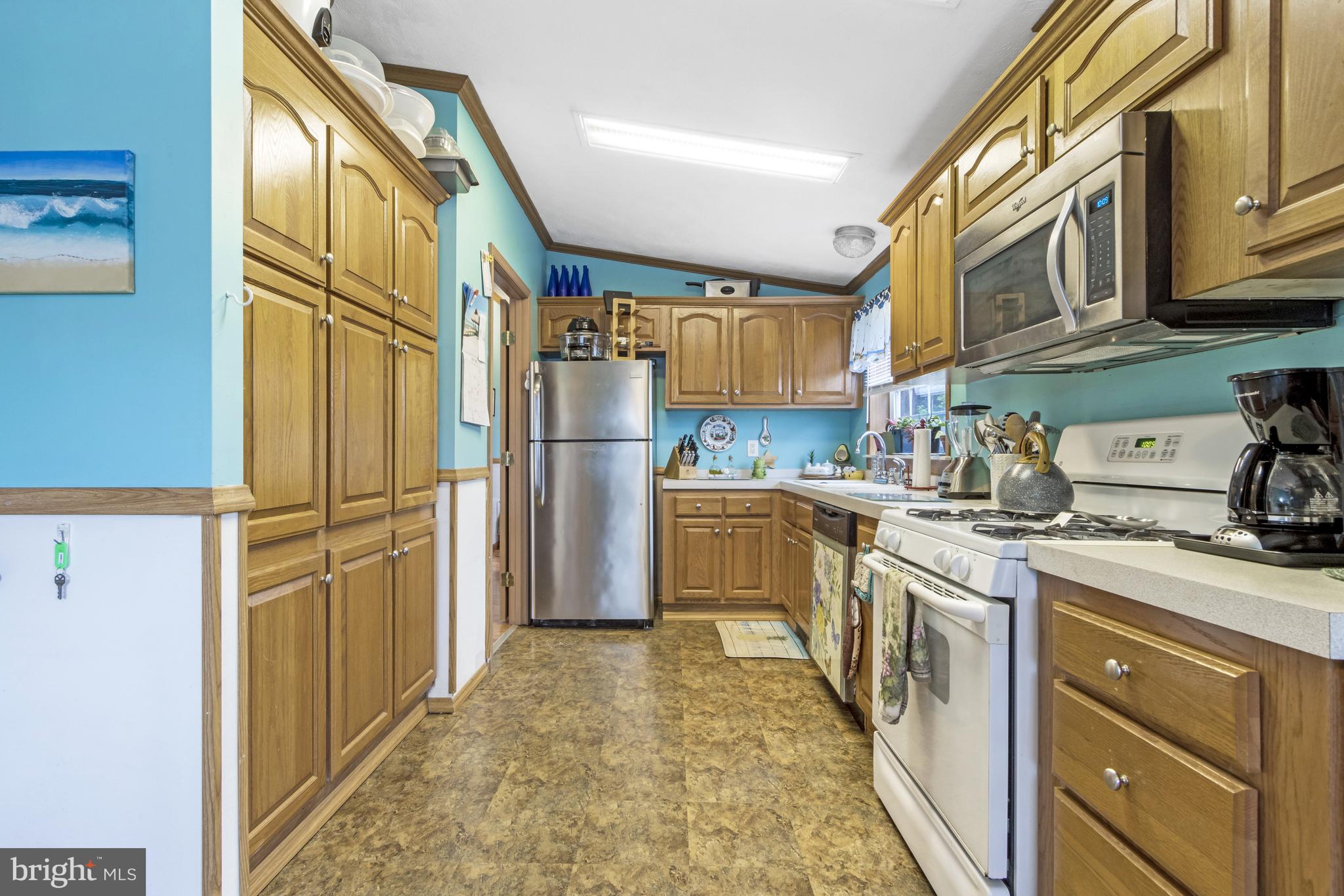 POTNETS DOCKSIDE - Residential