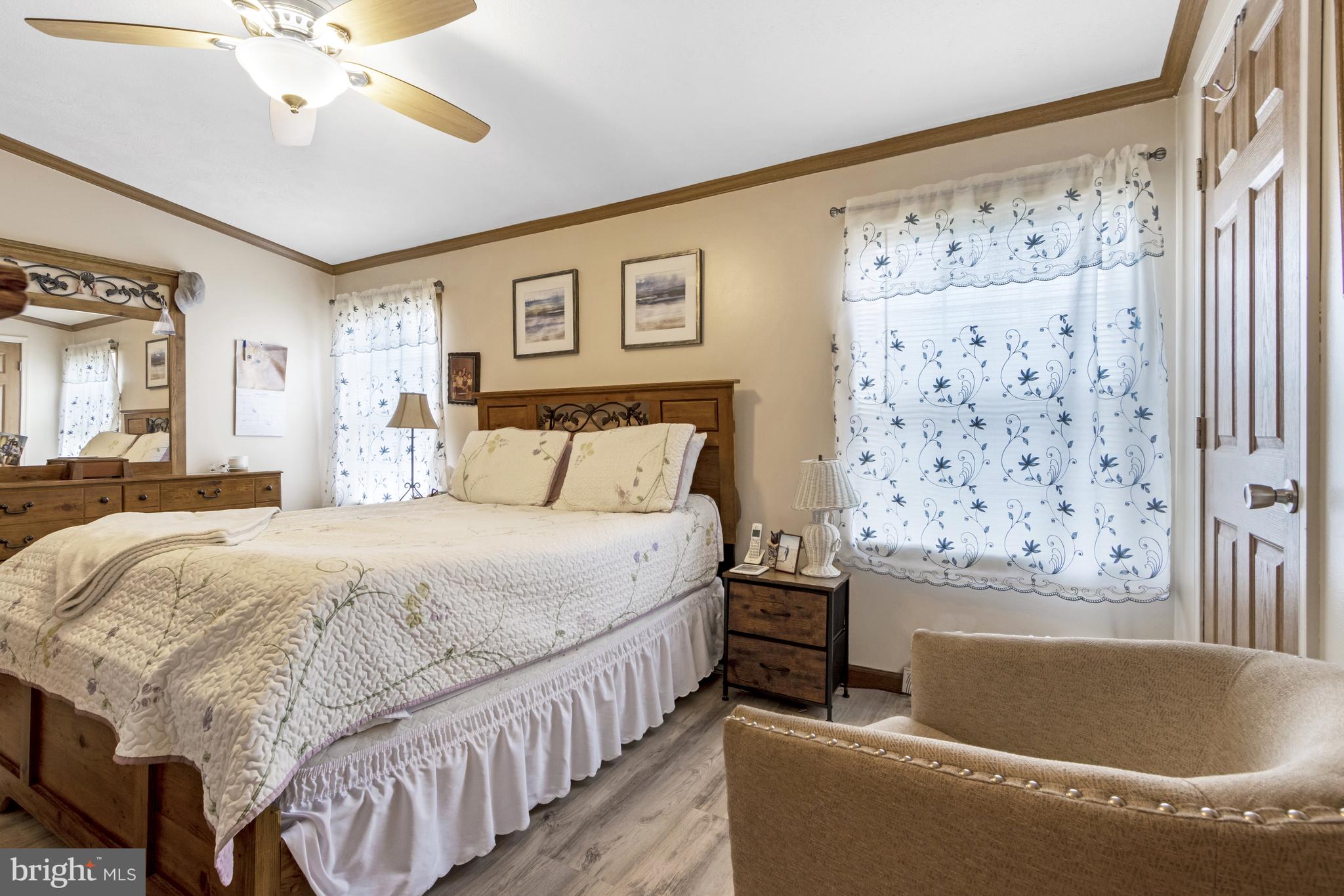 POTNETS DOCKSIDE - Residential