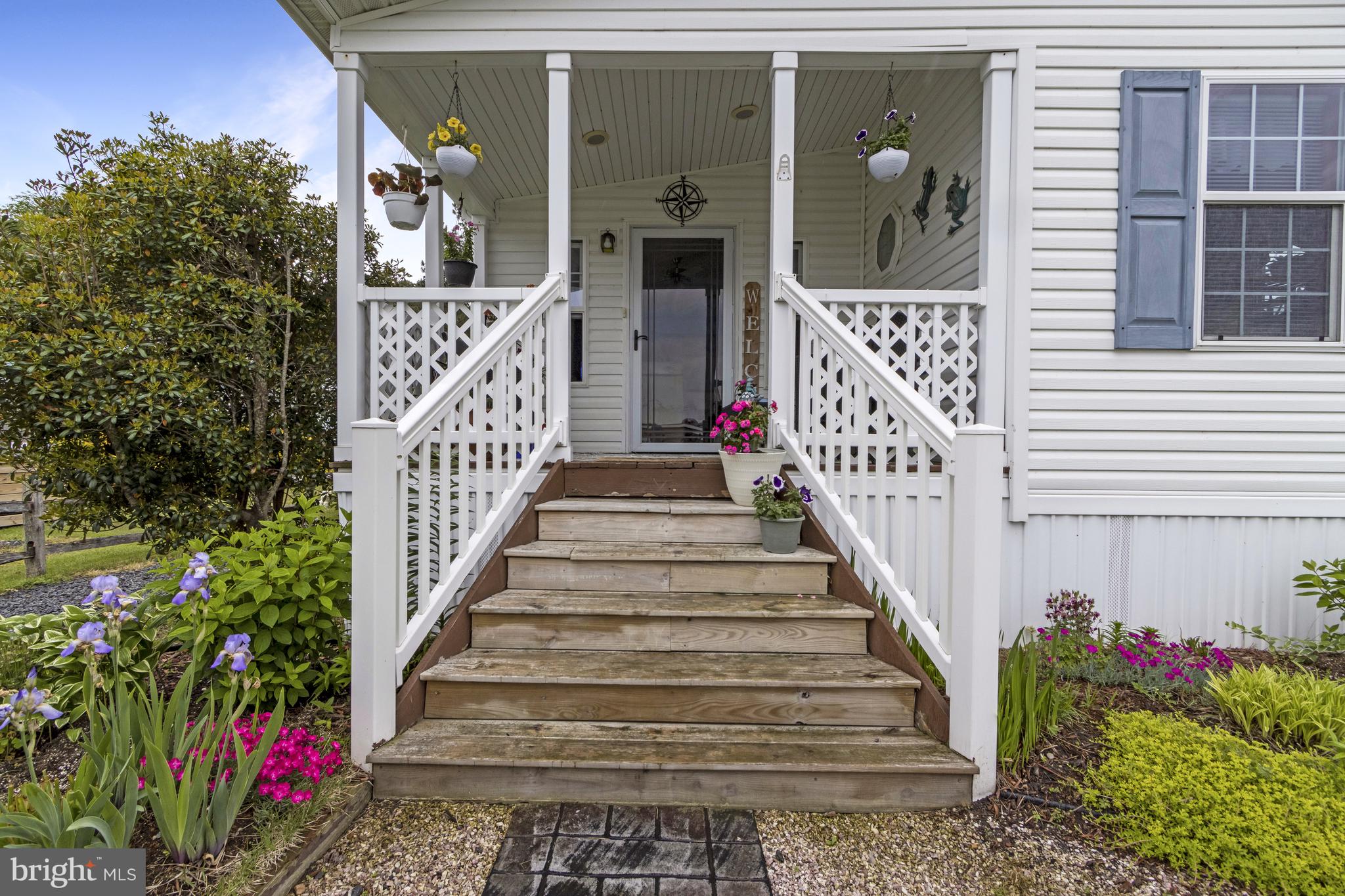 POTNETS DOCKSIDE - Residential