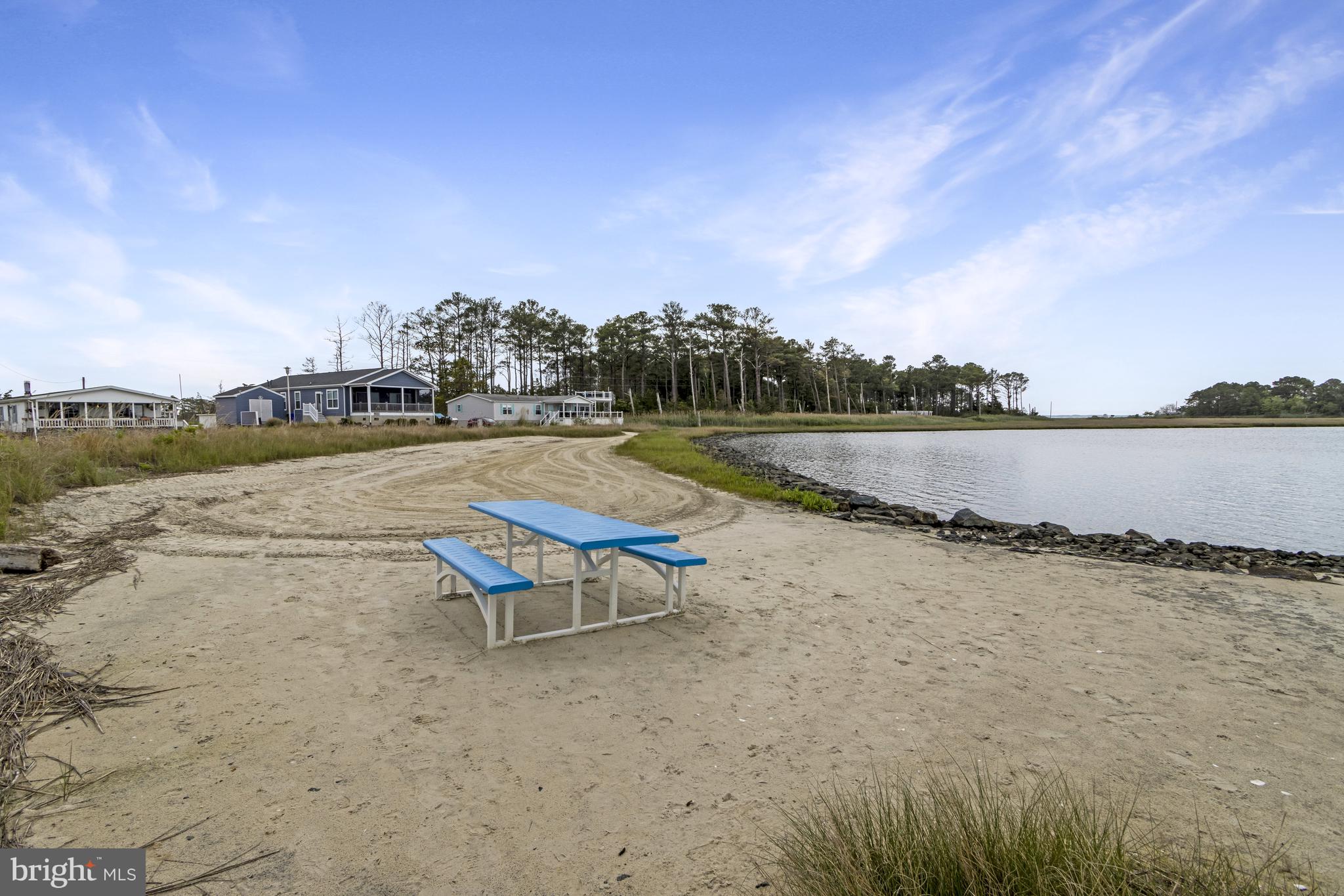 POTNETS DOCKSIDE - Residential