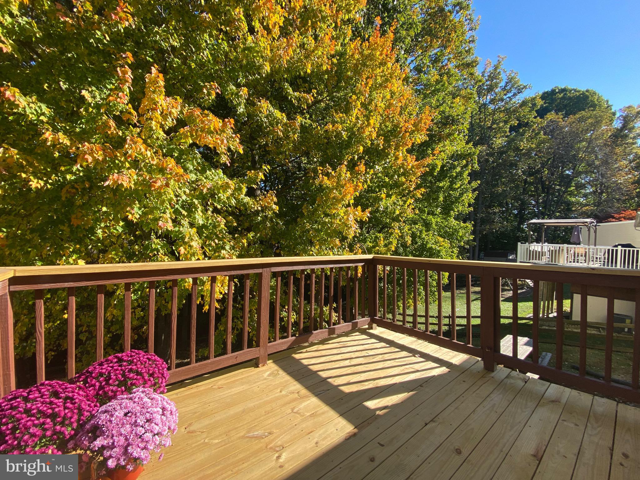 LAUREL VALLEY - Residential