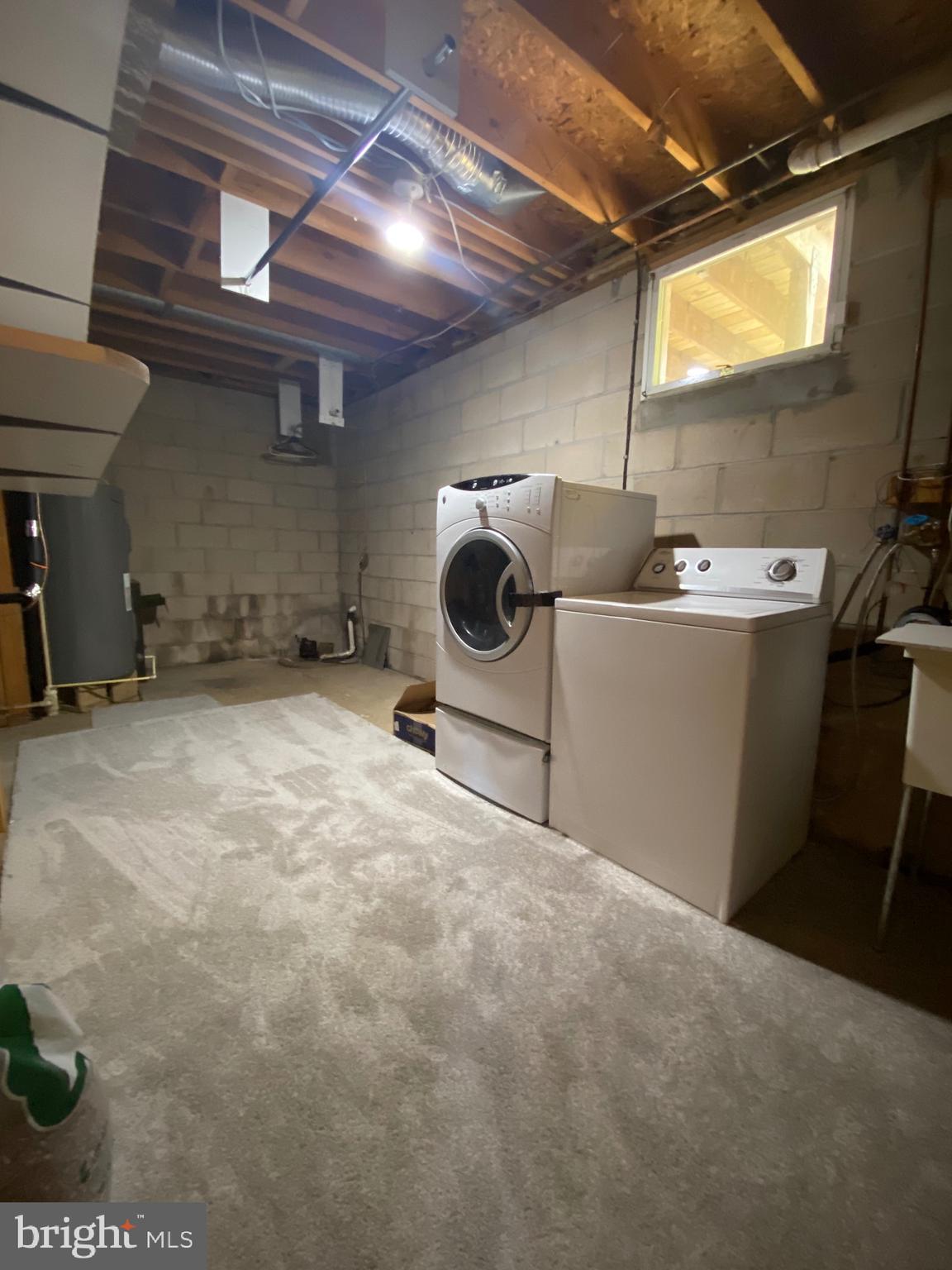 LAUREL VALLEY - Residential