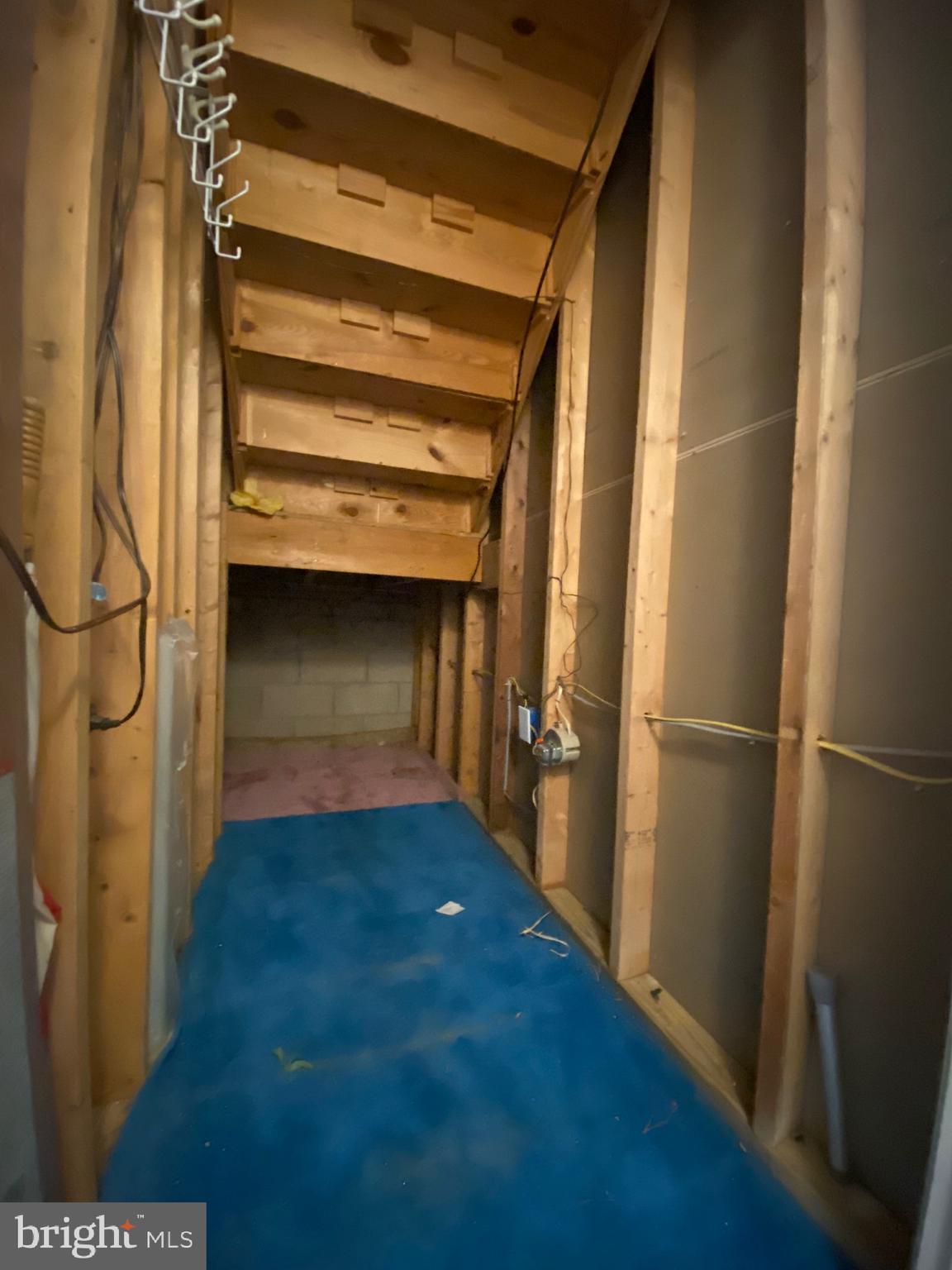 LAUREL VALLEY - Residential