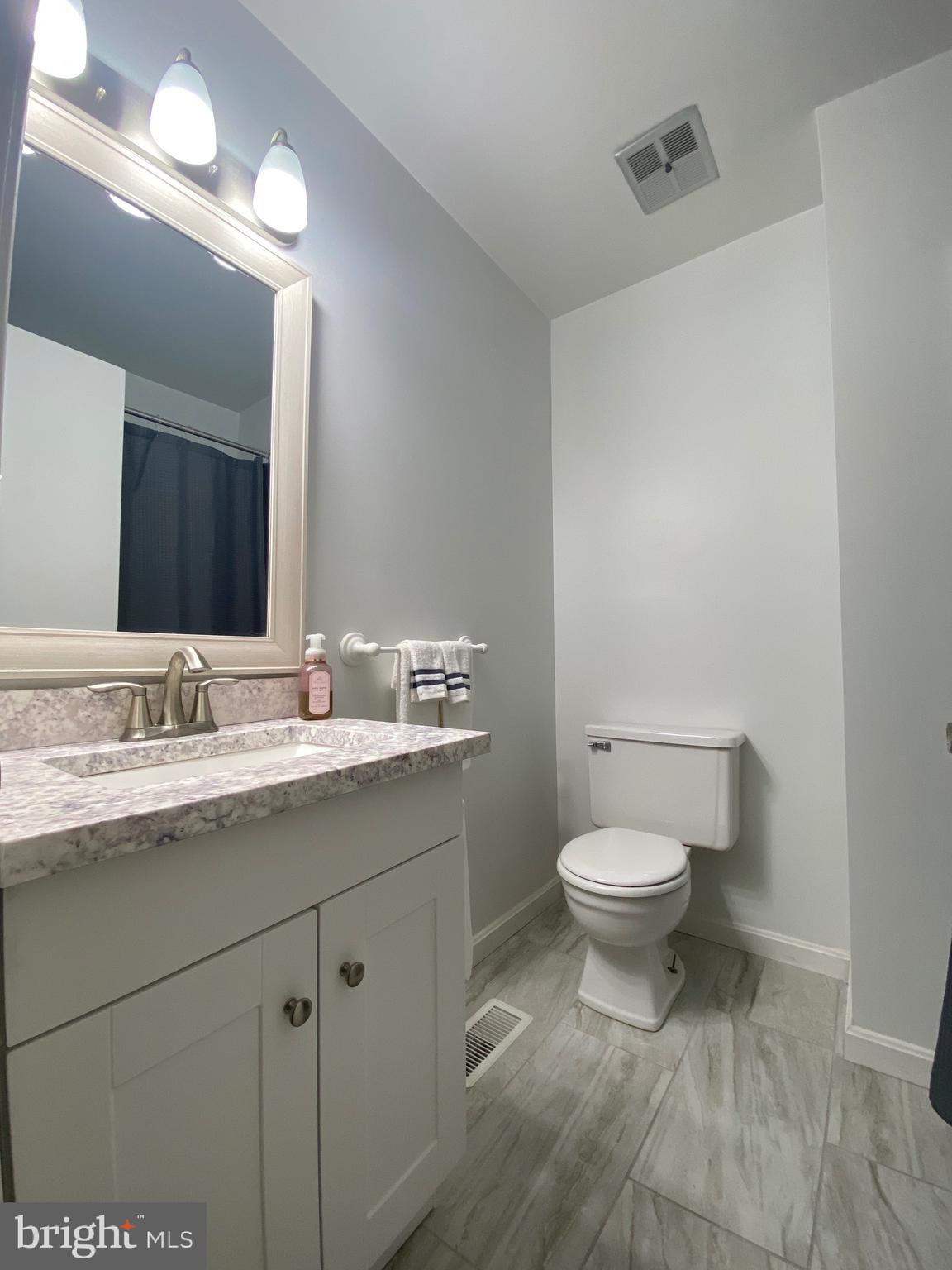 LAUREL VALLEY - Residential