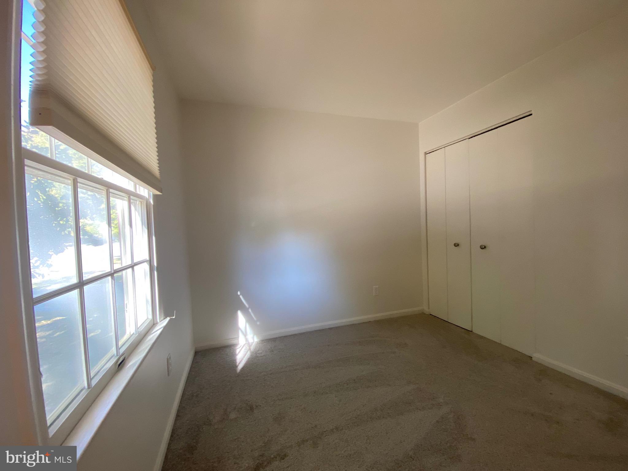 LAUREL VALLEY - Residential