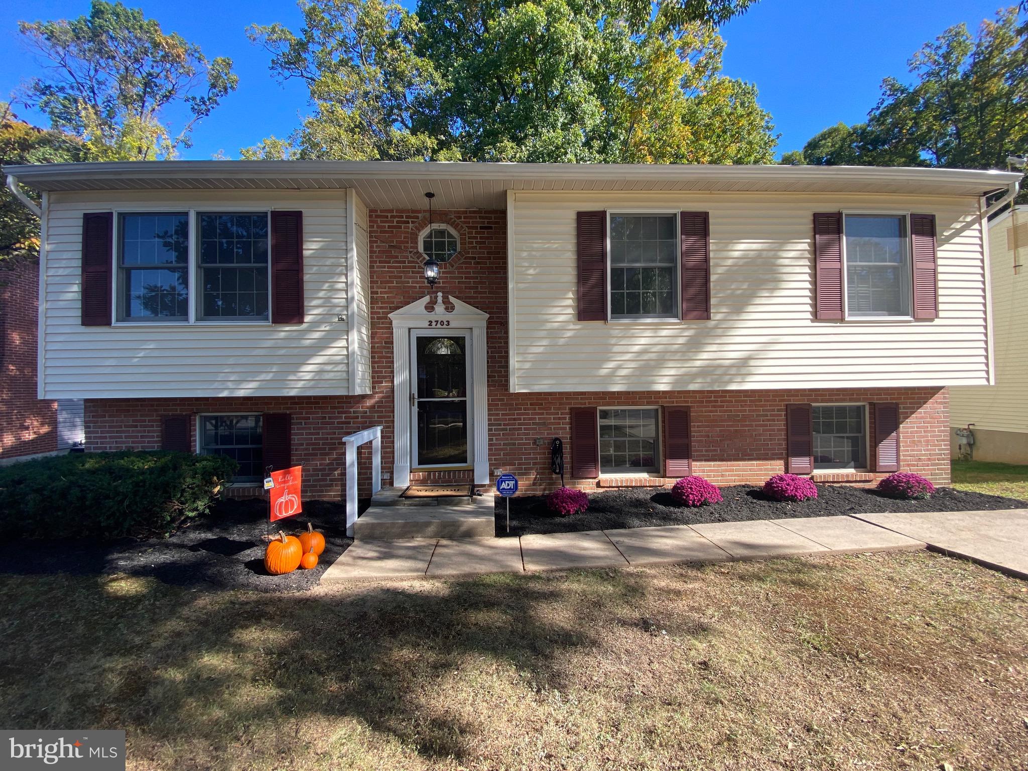 LAUREL VALLEY - Residential