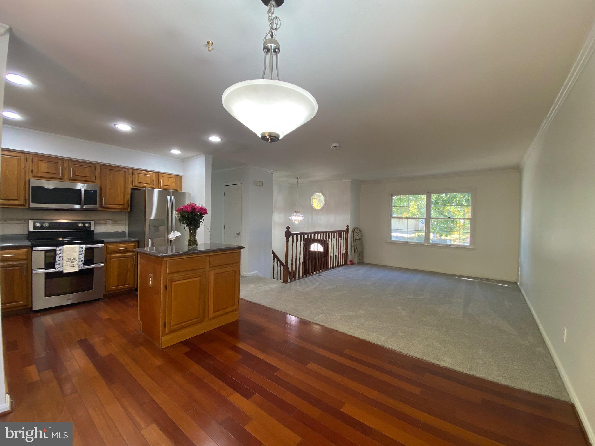 LAUREL VALLEY - Residential