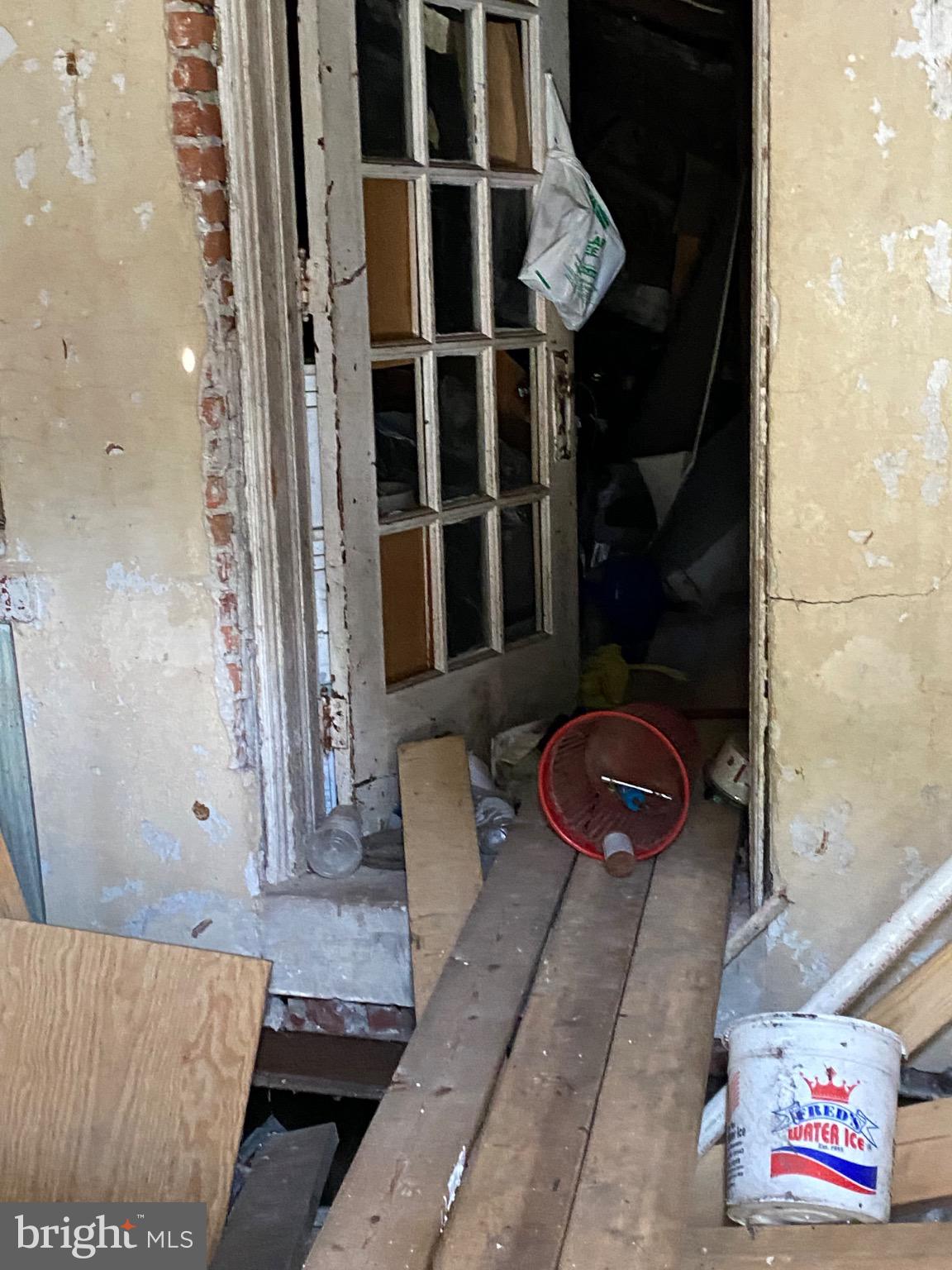 WEST PHILADELPHIA - Residential