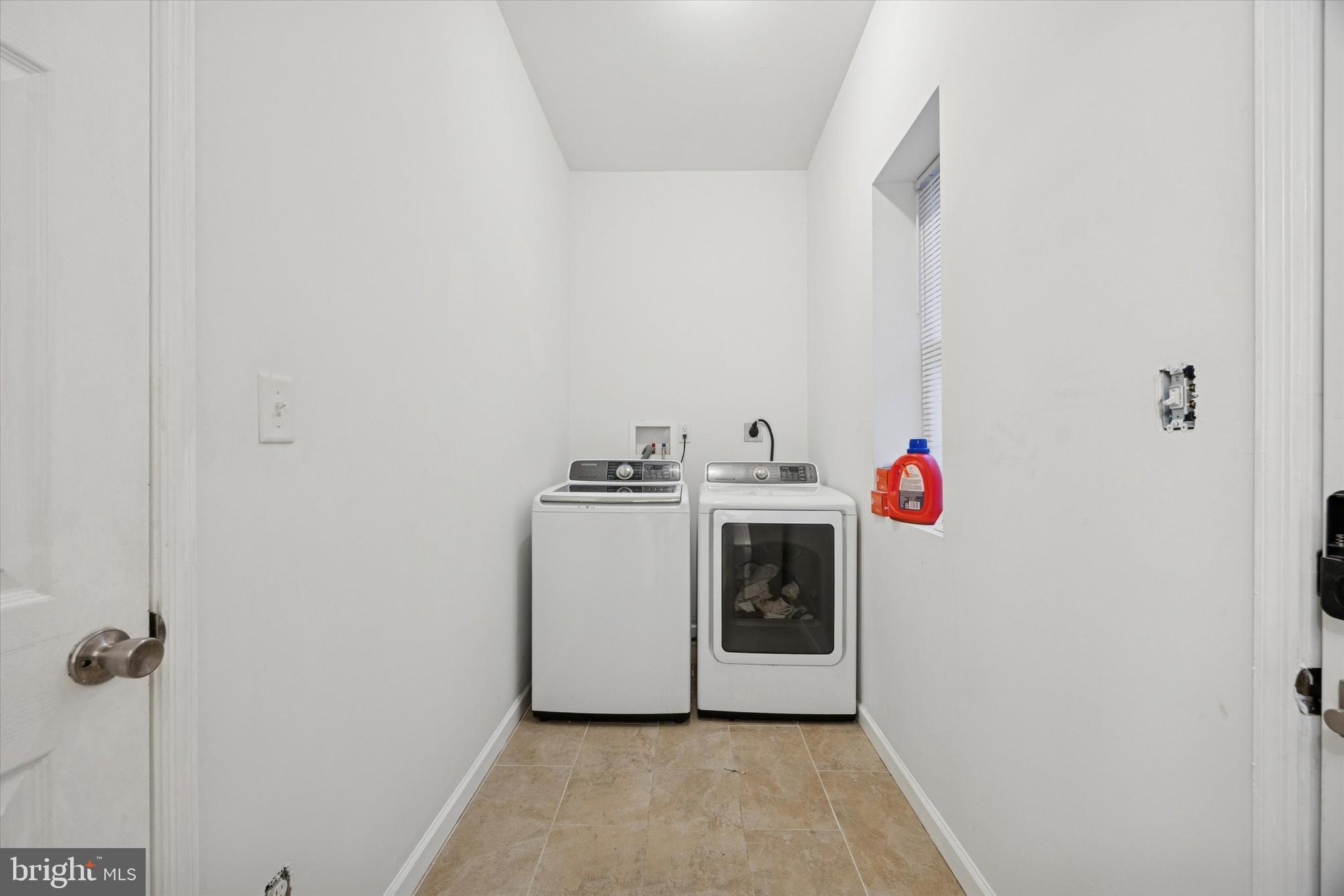 GERMANTOWN - Residential