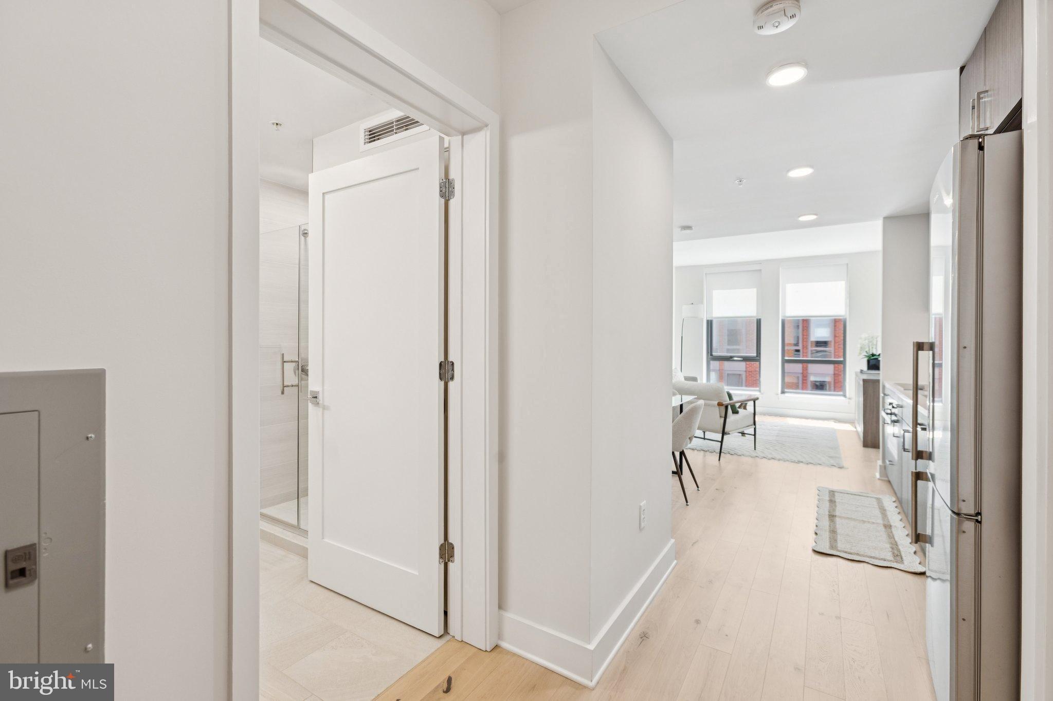 1211 VAN STREET SE 1003