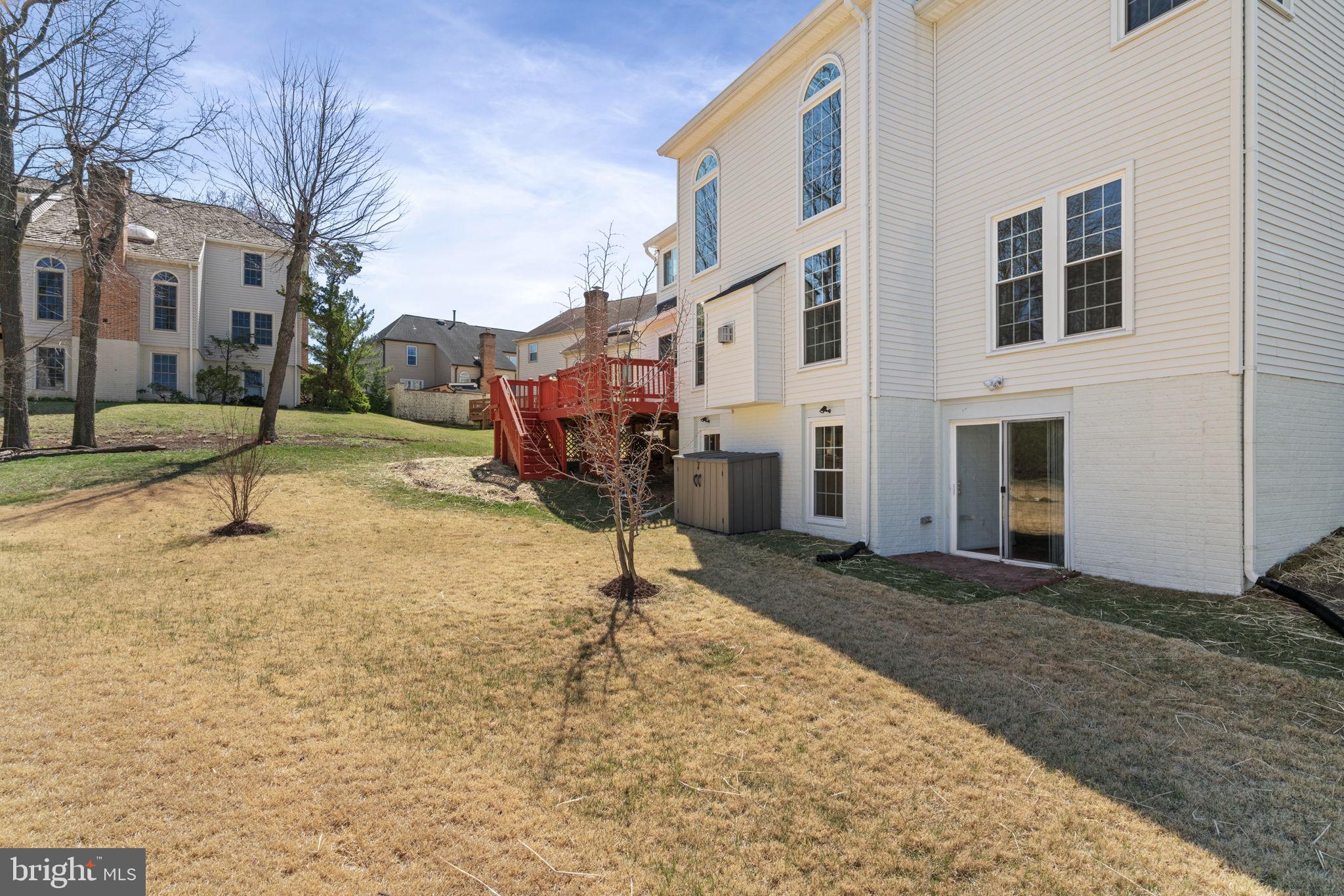 CLIFTON CREST - Residential