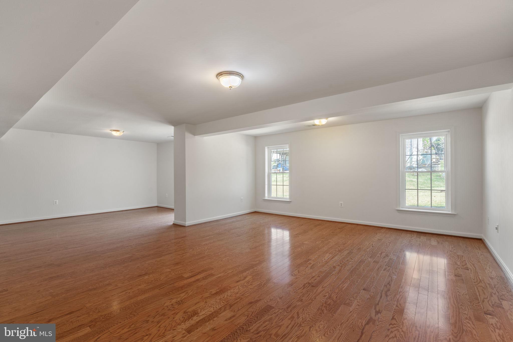 CLIFTON CREST - Residential