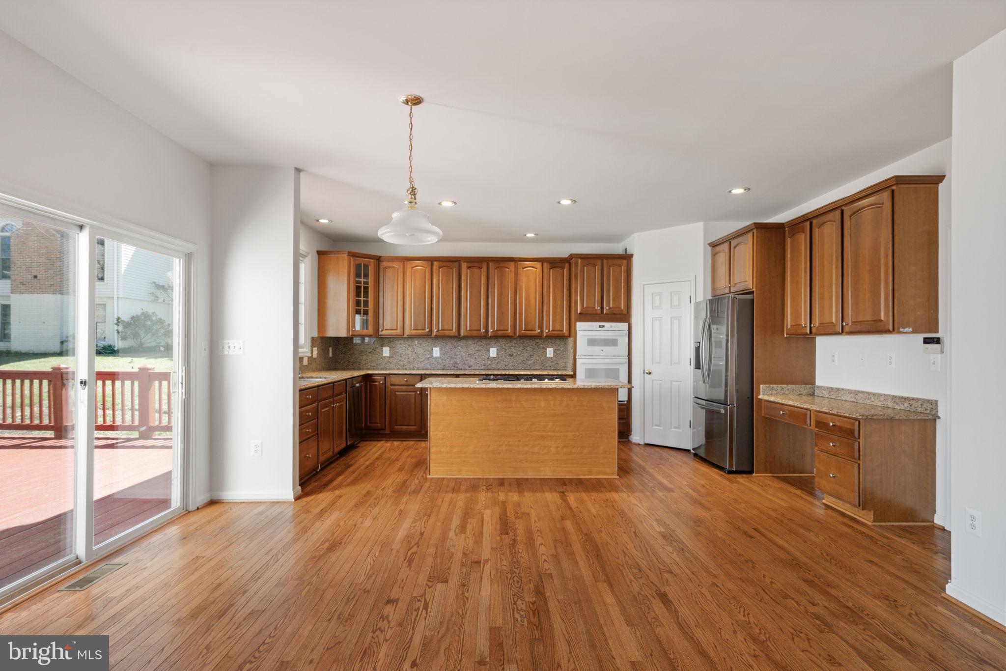 CLIFTON CREST - Residential