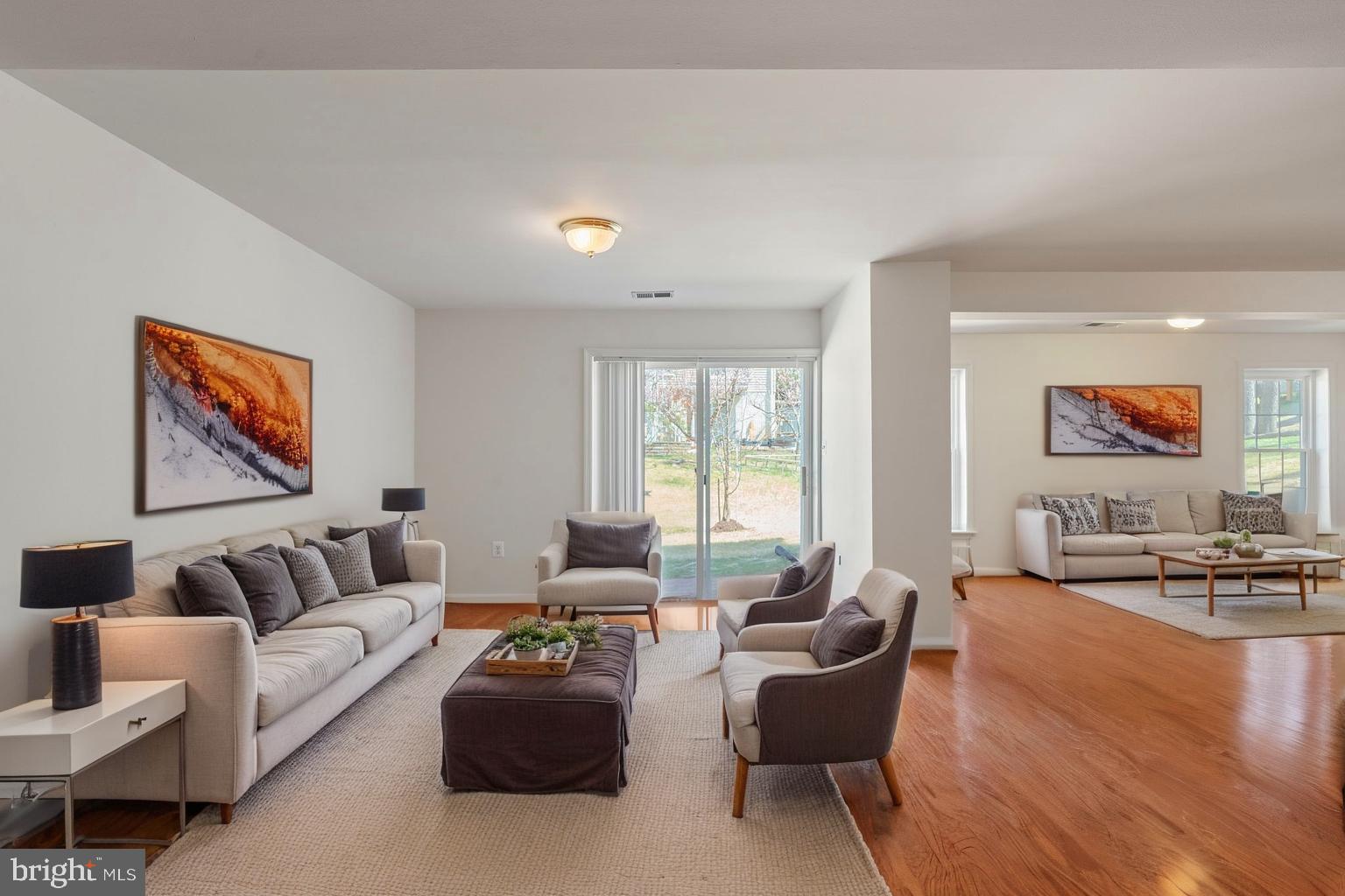 CLIFTON CREST - Residential