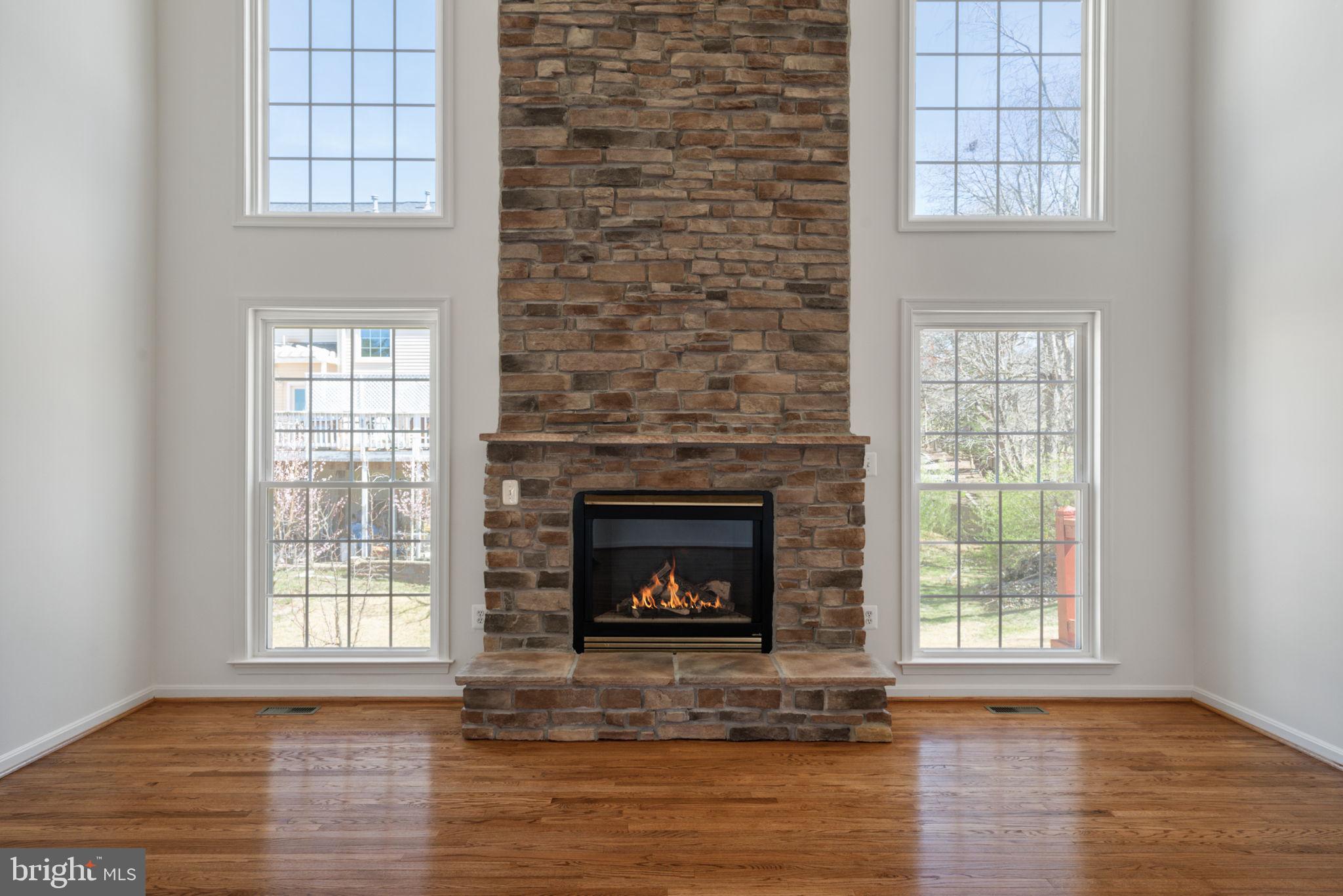 CLIFTON CREST - Residential