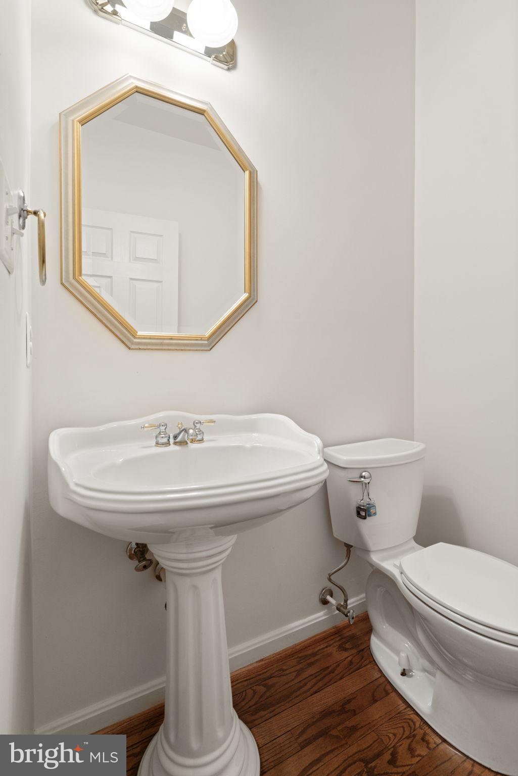 CLIFTON CREST - Residential