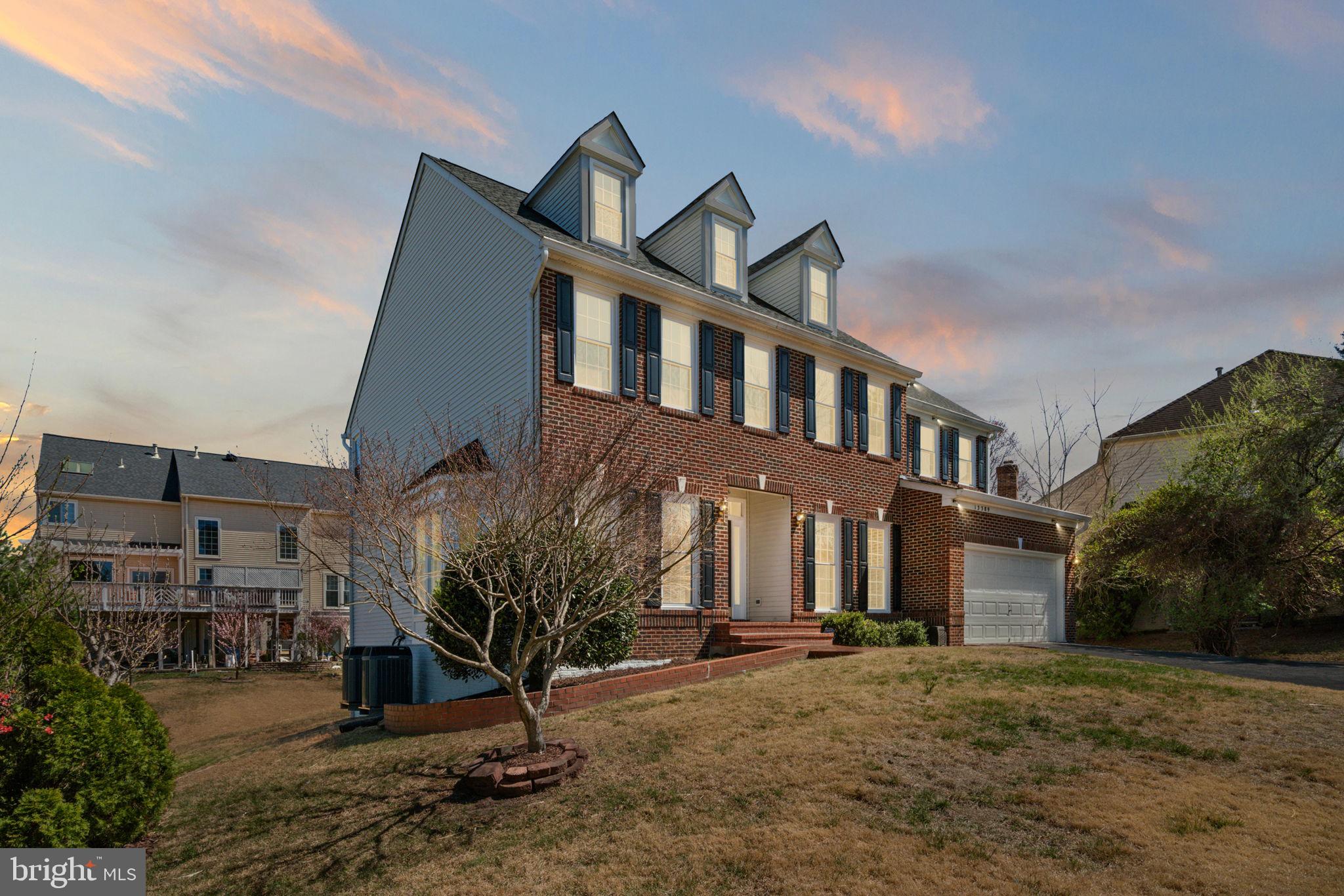 CLIFTON CREST - Residential